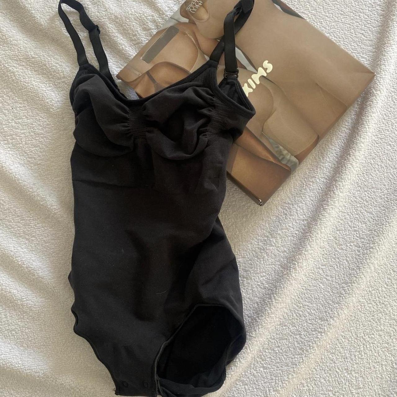 SKIMS sculpting bodysuit in size XXS/XS. Color... Depop