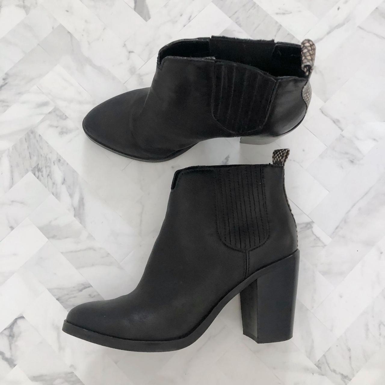 Dolce Vita Women's Black Boots | Depop