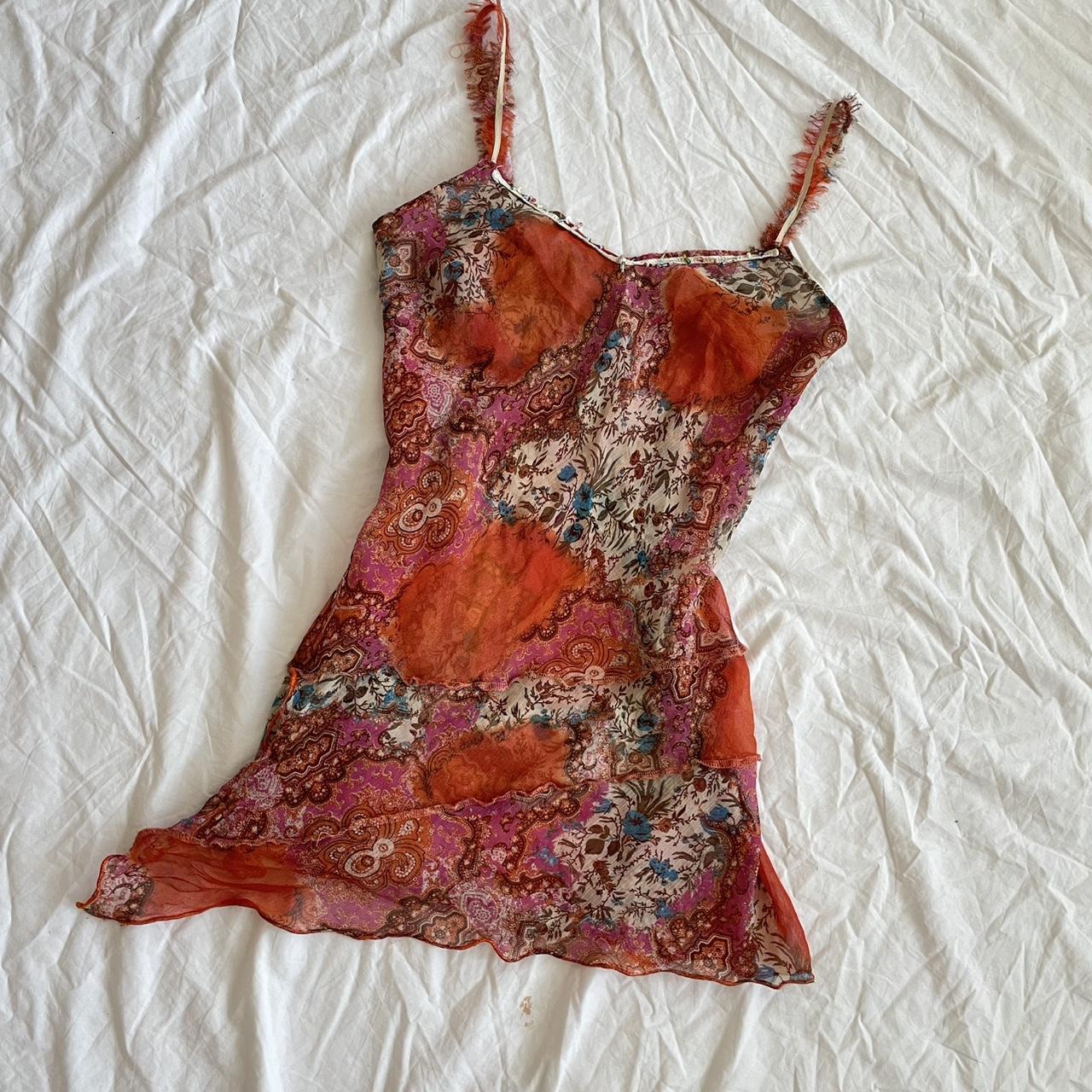item listed by librasvintage
