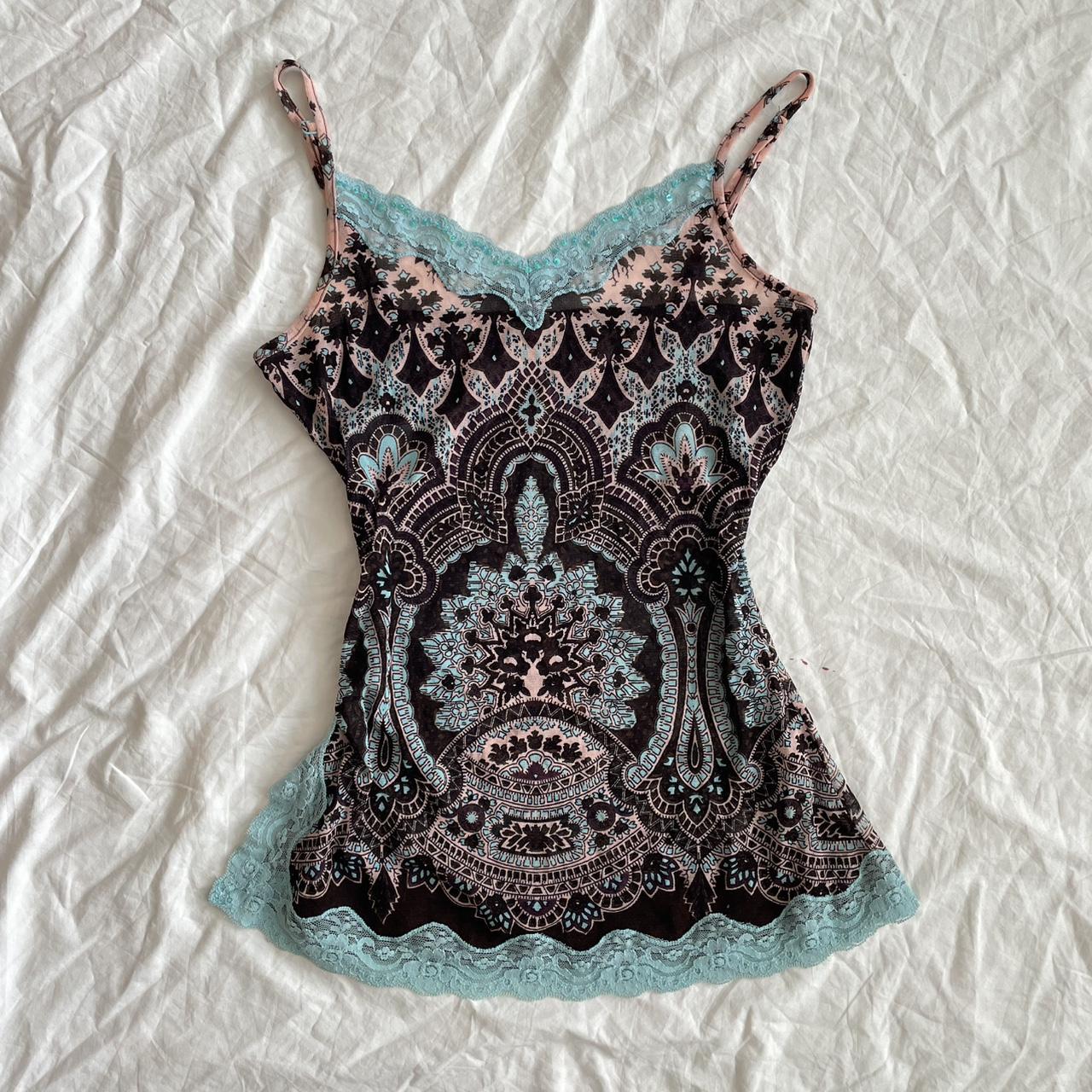 item listed by librasvintage