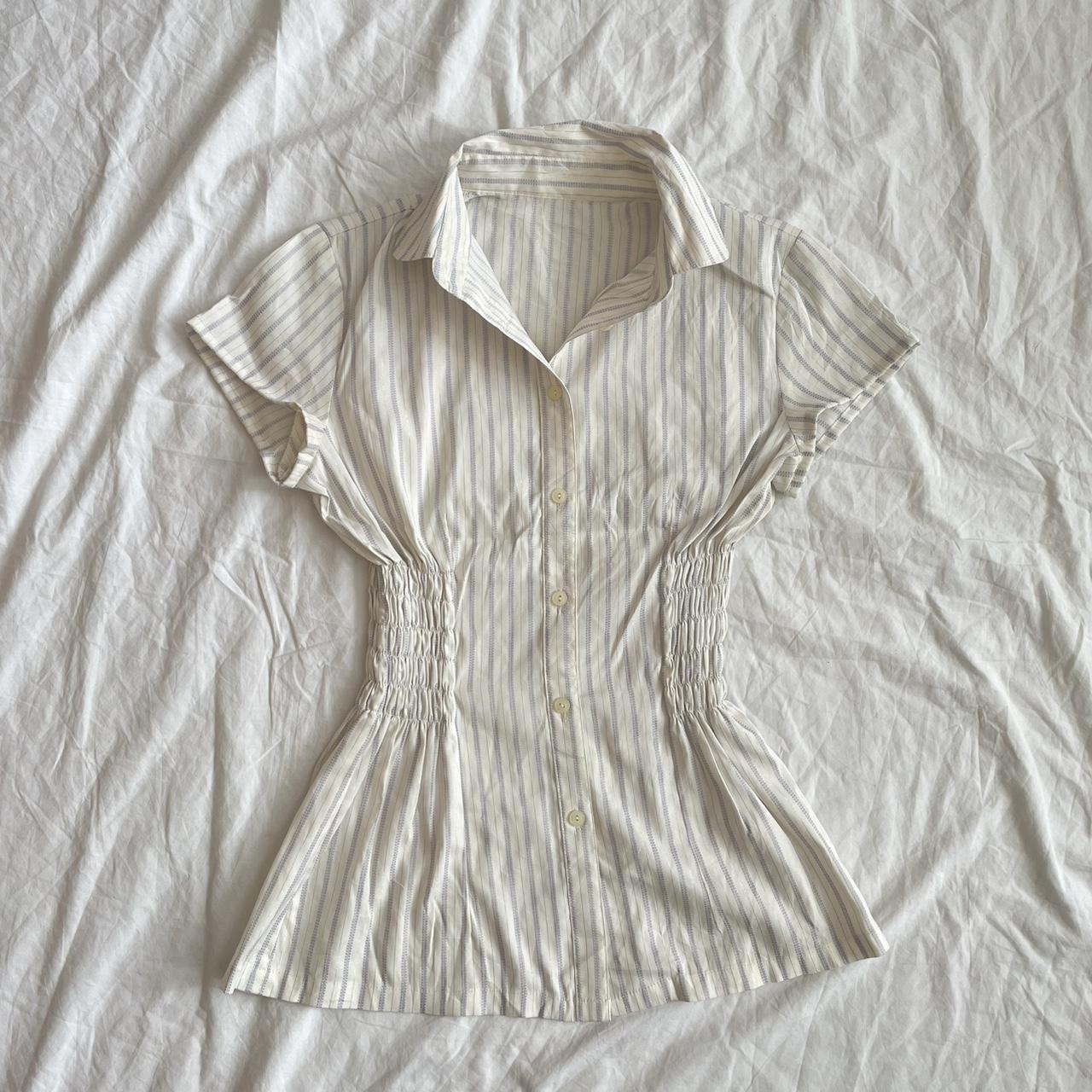 item listed by librasvintage