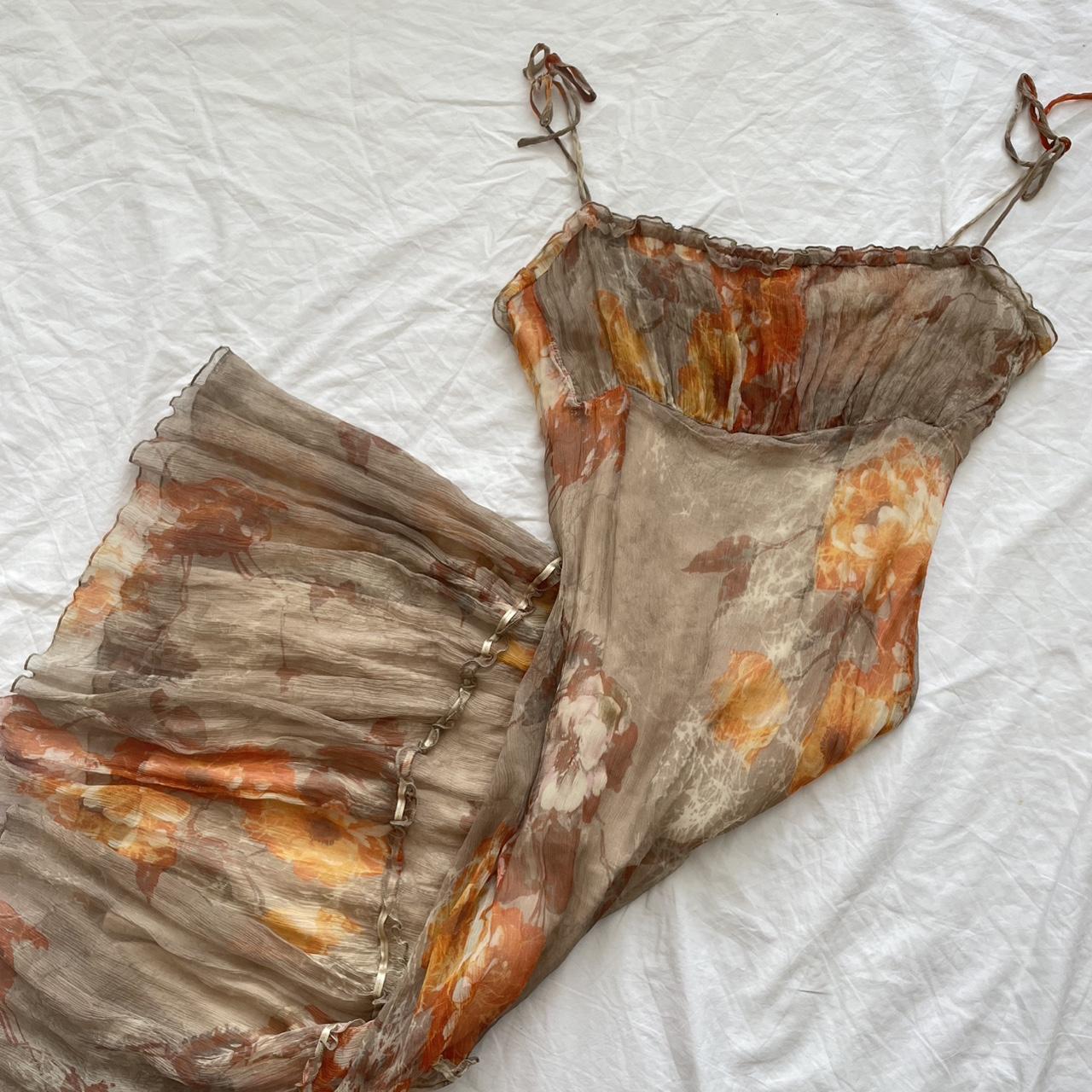 item listed by librasvintage