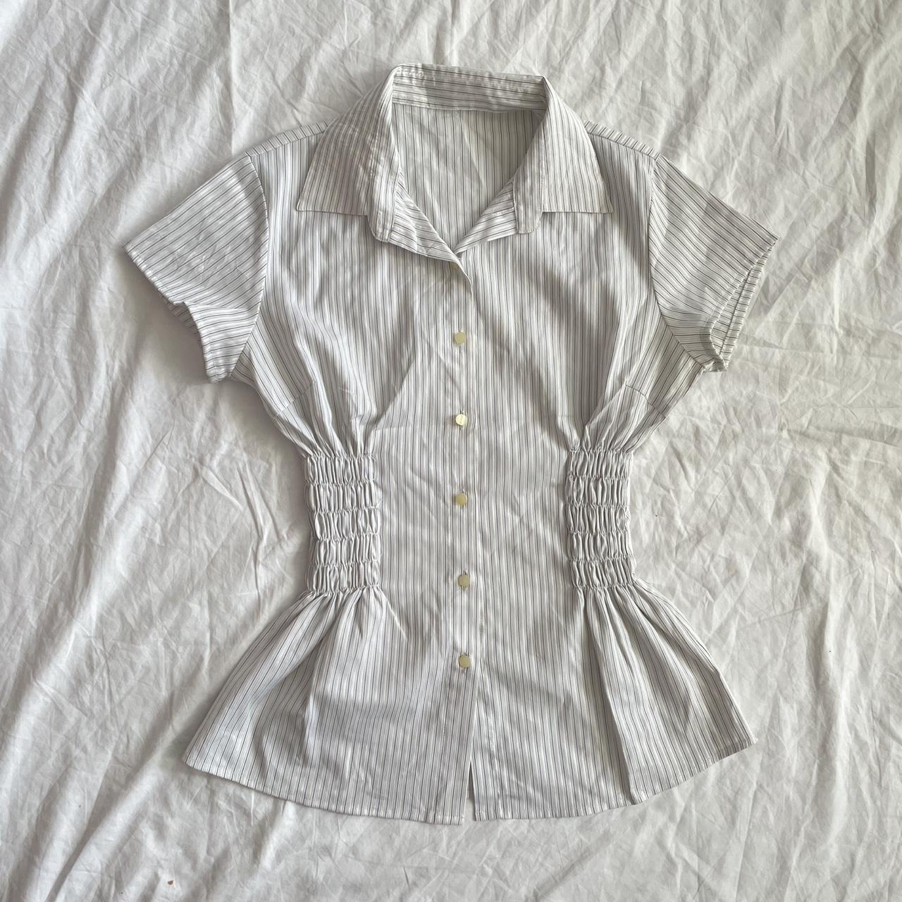 item listed by librasvintage