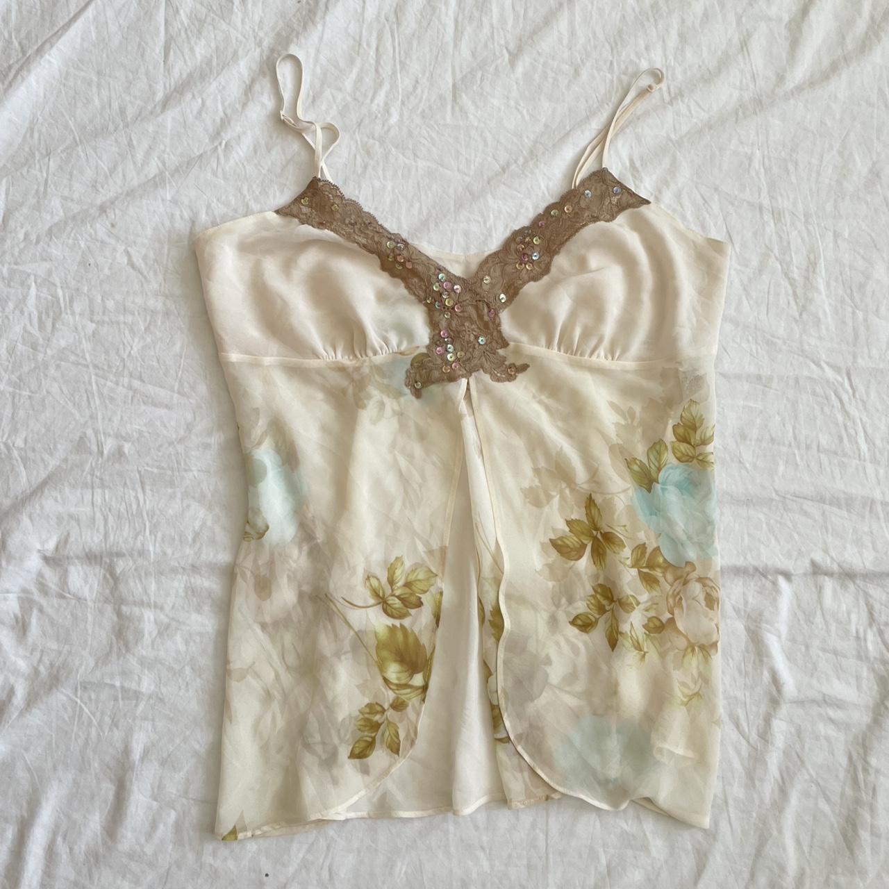item listed by librasvintage