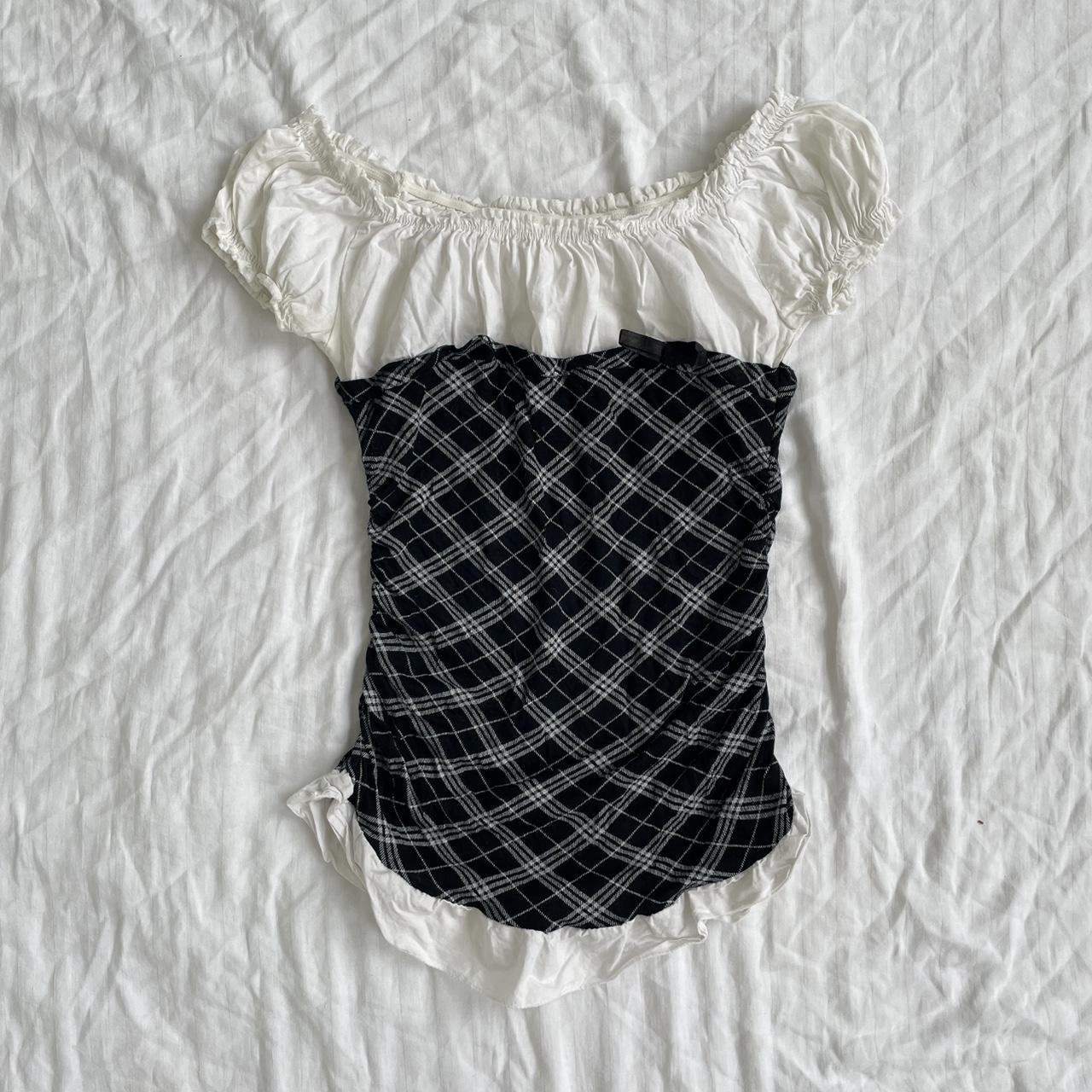 item listed by librasvintage