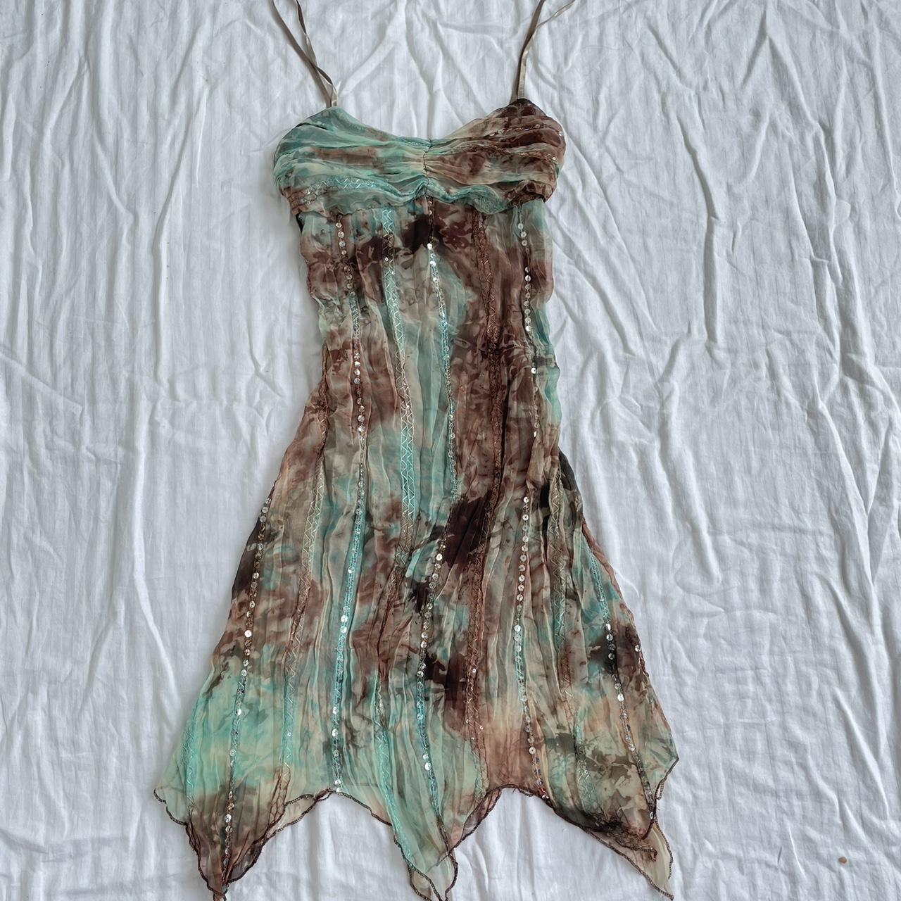 item listed by librasvintage