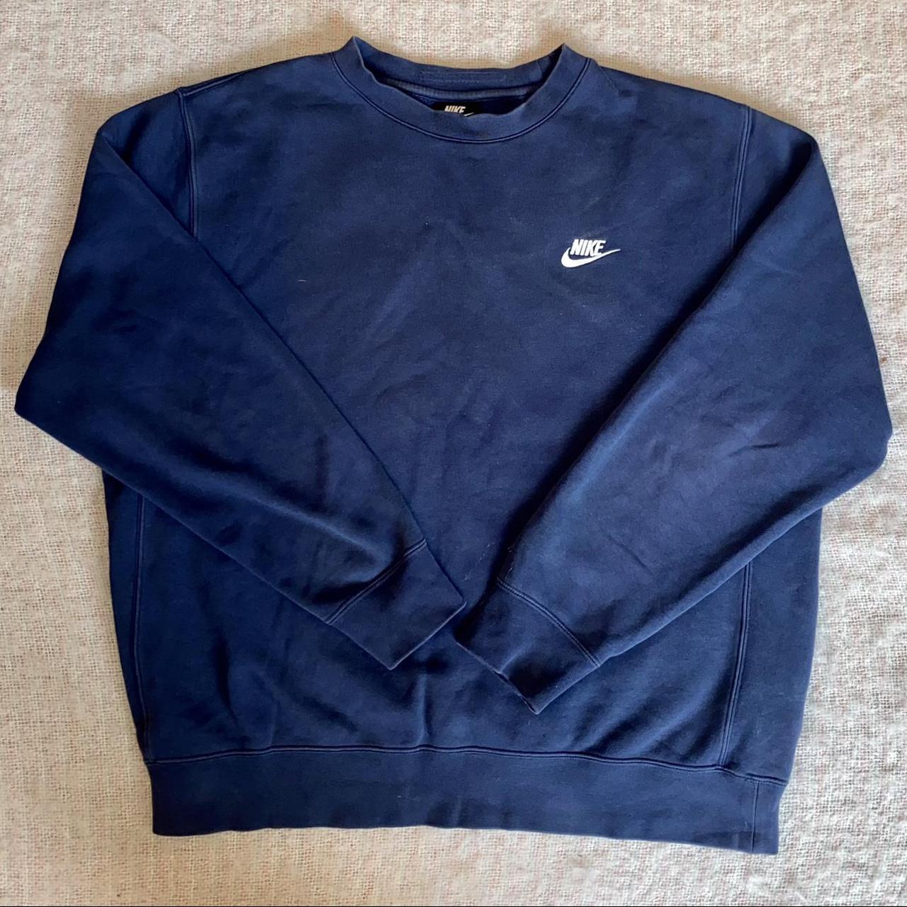 Nike Men's Navy and Blue Jumper | Depop