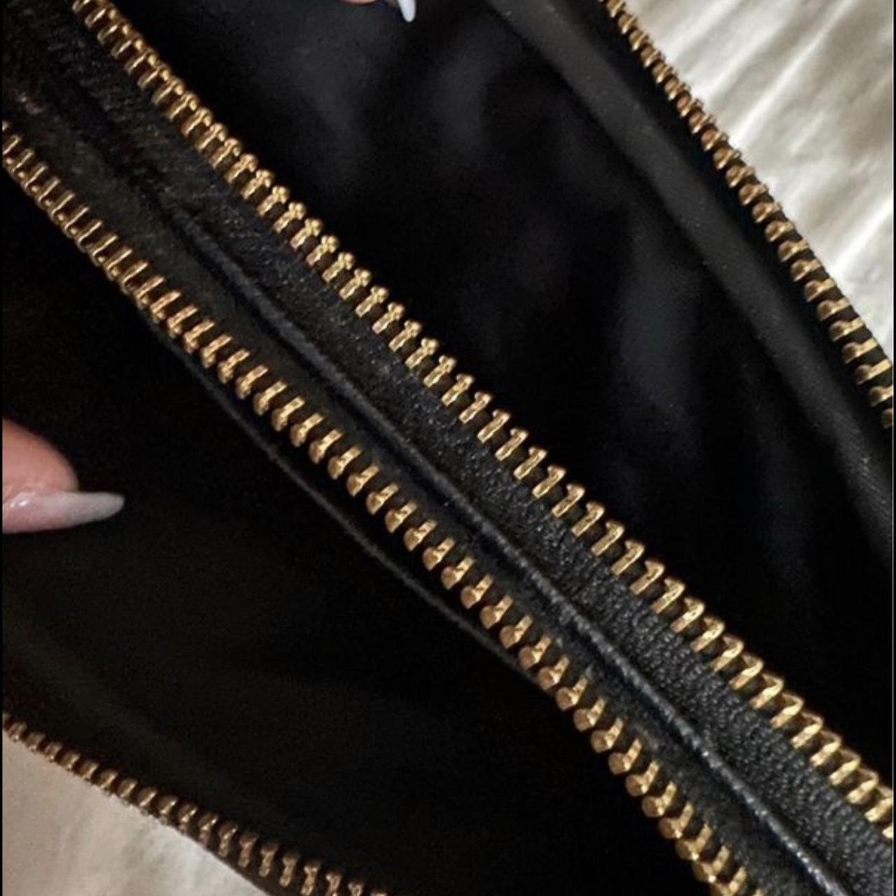 This coach bee mini purse is no longer sold in - Depop