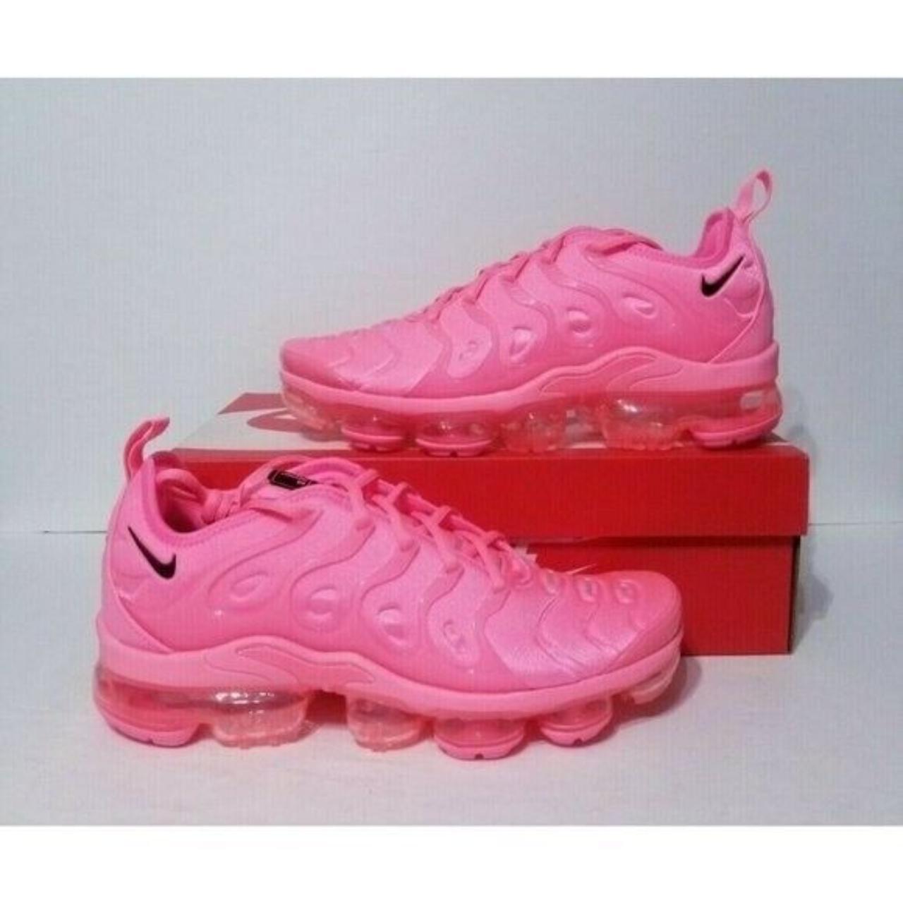 Pink women vapormax online