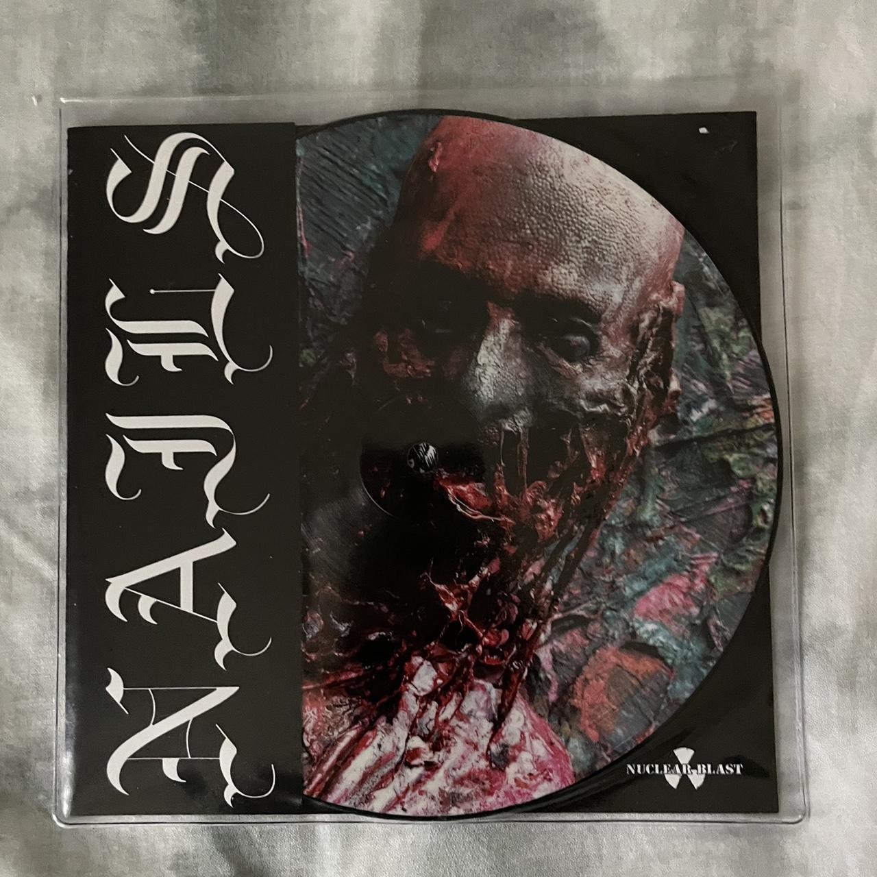 Cds-and-vinyl