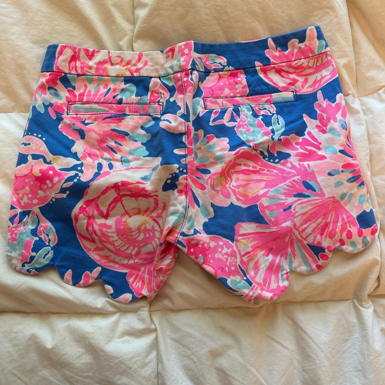 Lilly Pulitzer Women's Shorts | Depop