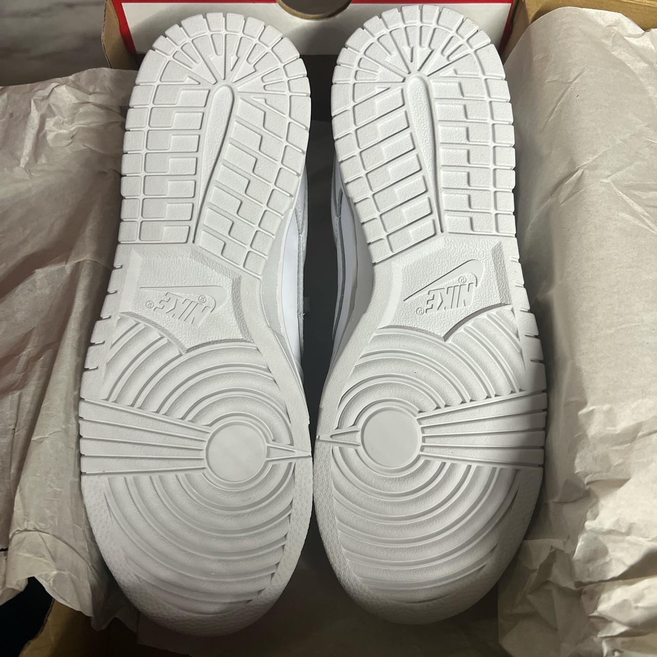 dunk low black white womens