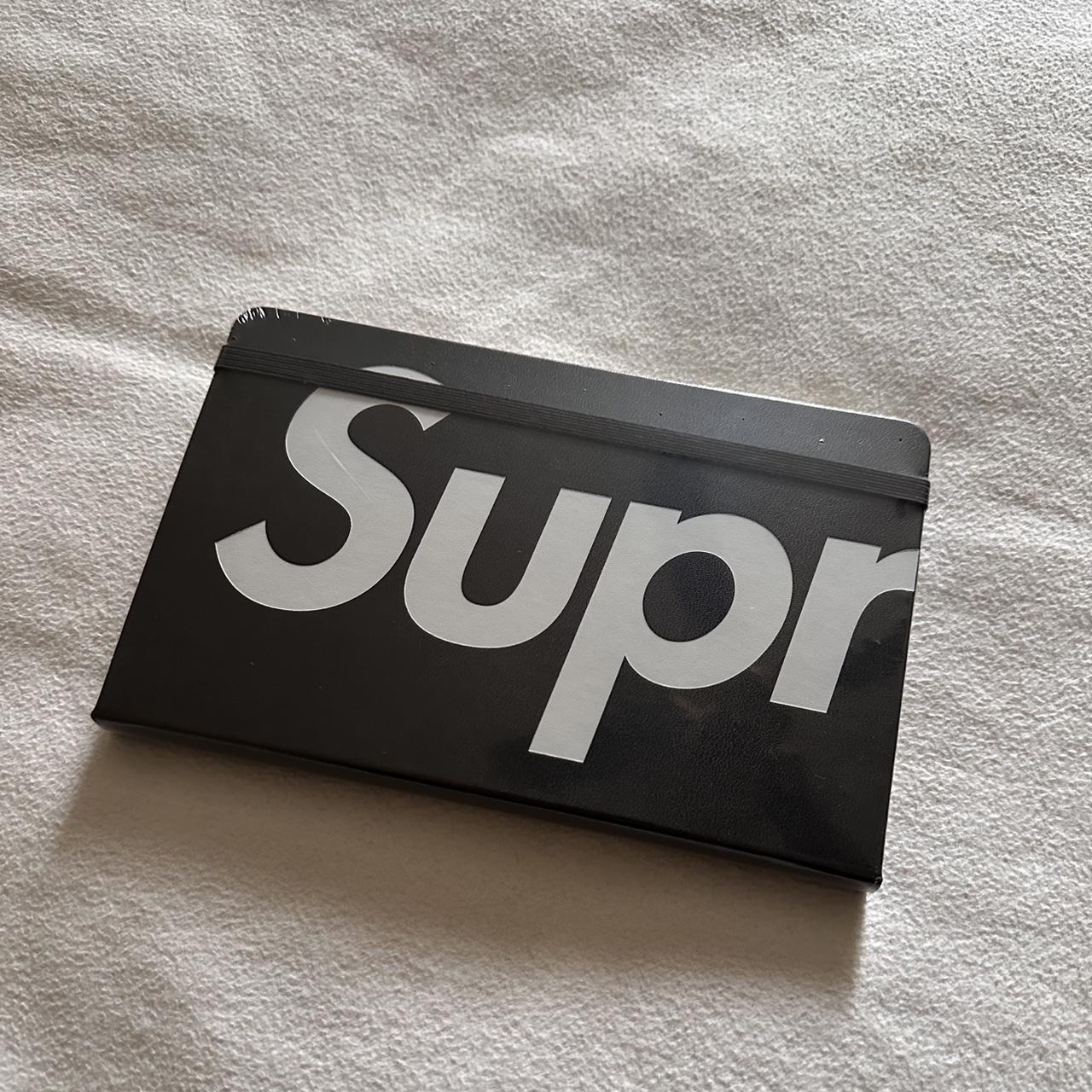 Supreme Moleskine Notebook Black Large 【公式通販】