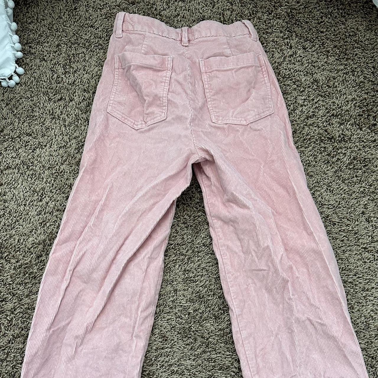 Gap pink corduroy pants 🪷 size 2 Worn a few times... Depop