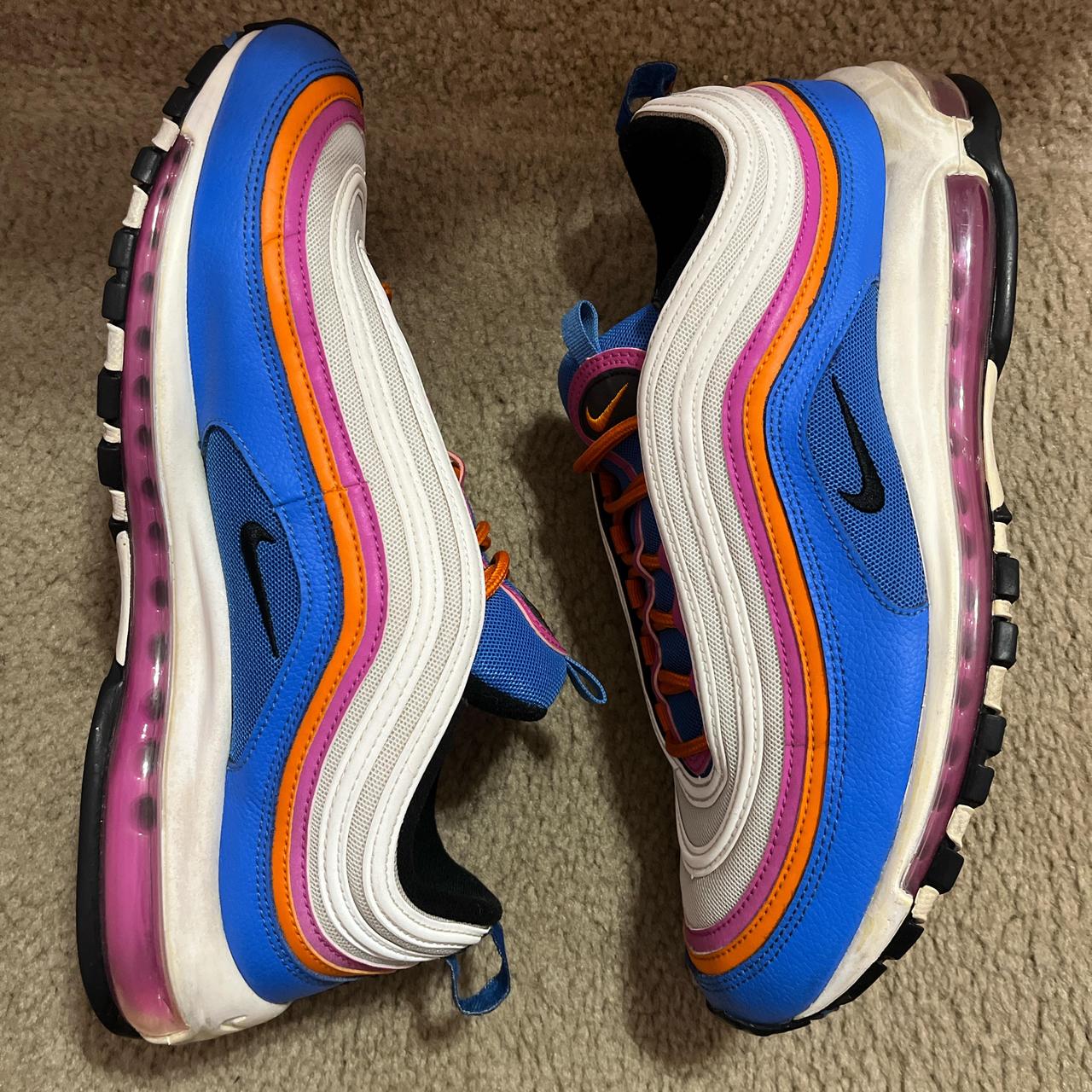 item listed by banayosief