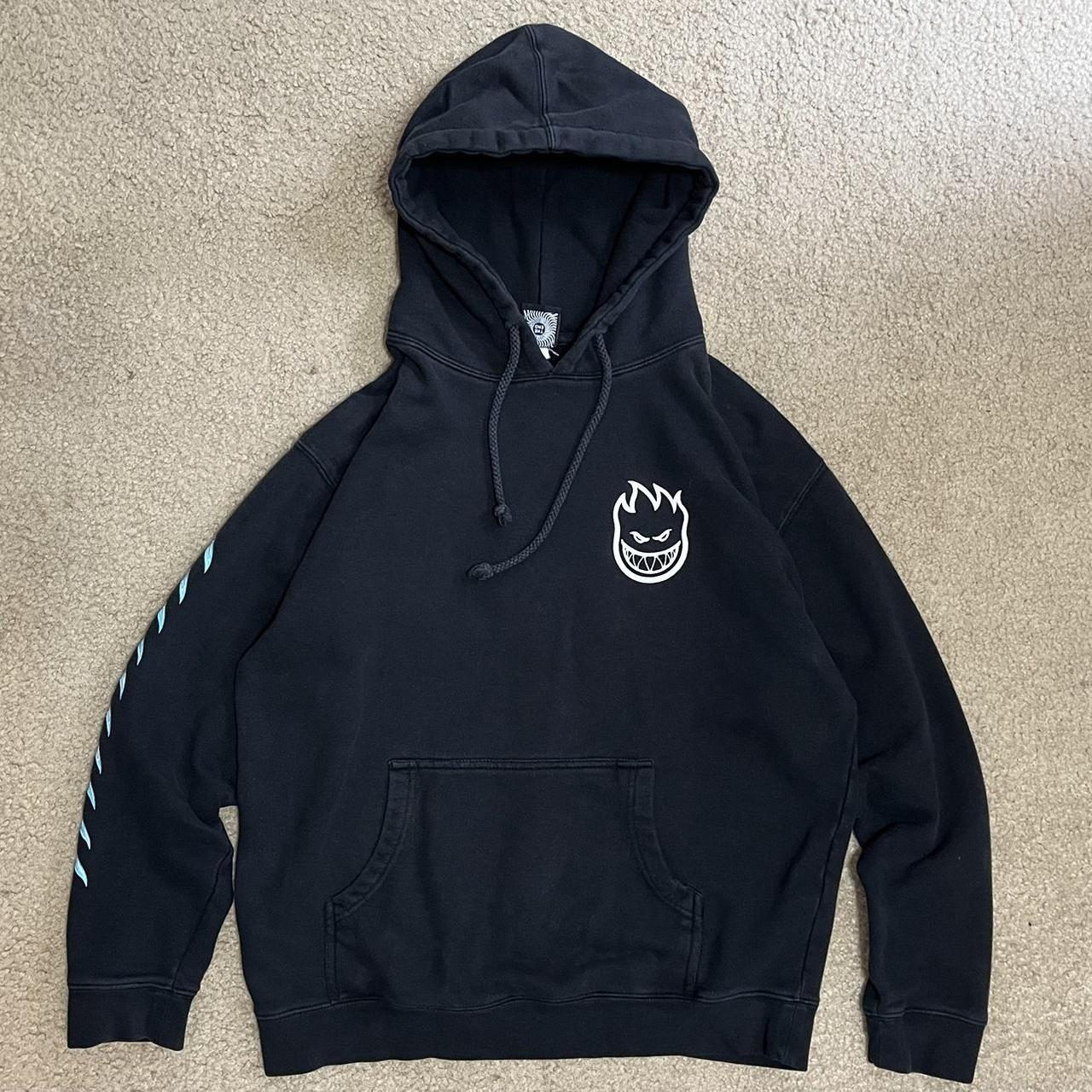 item listed by banayosief