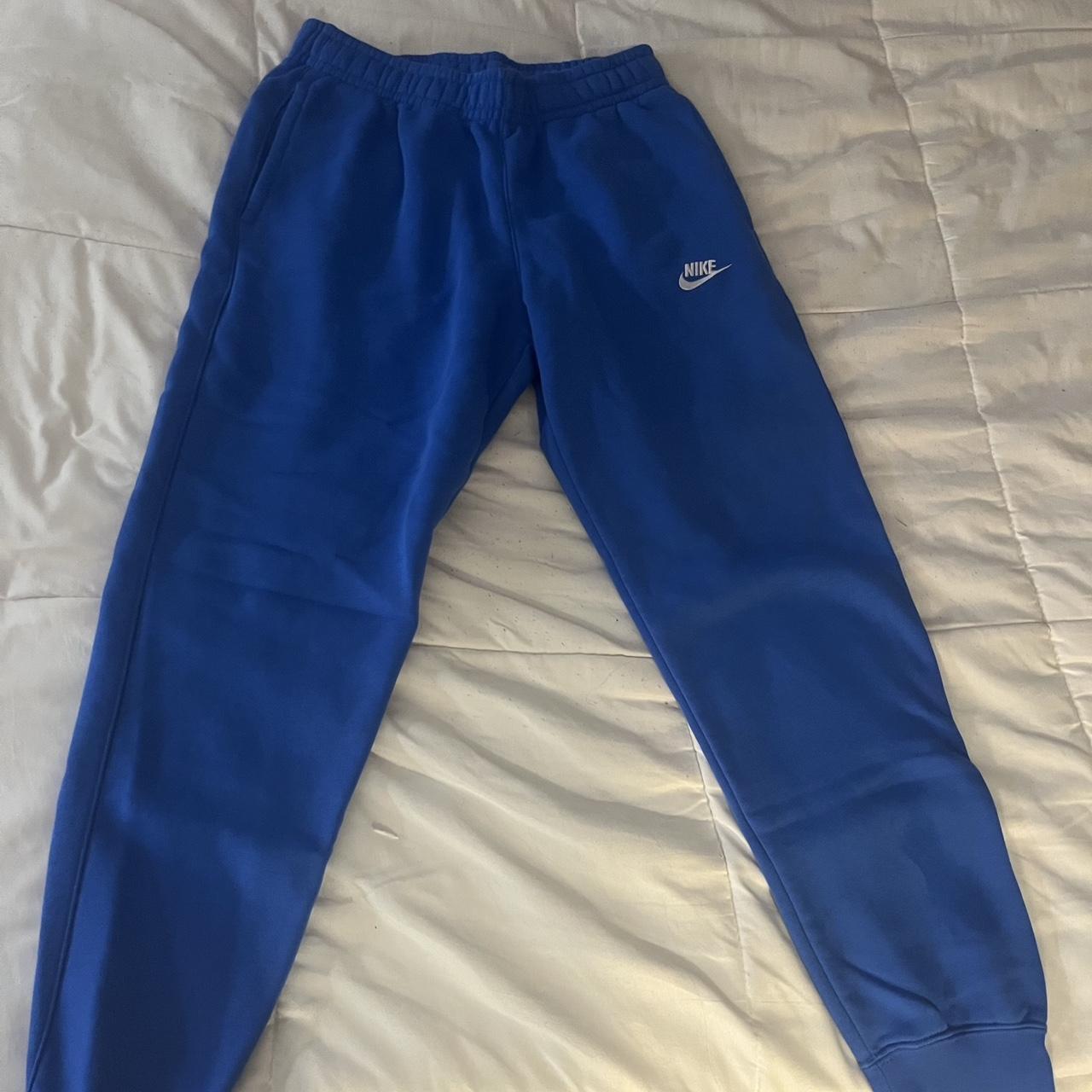 mens blue nike jogging suit