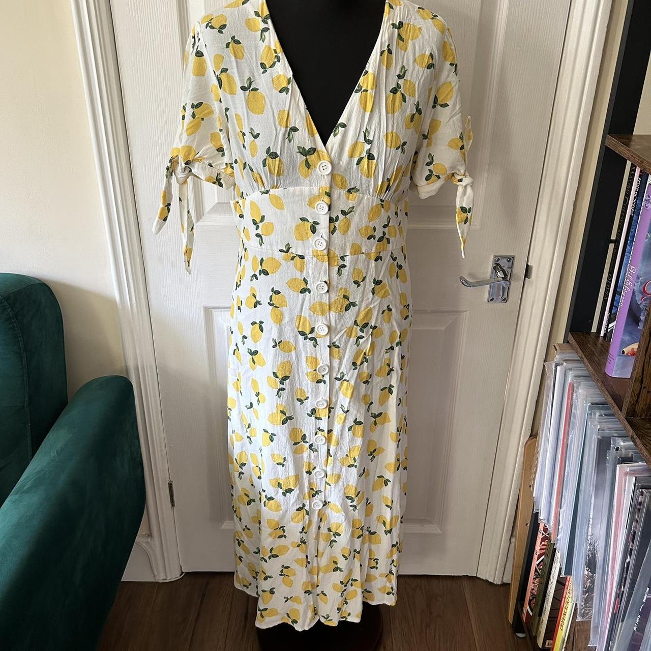 Selling this gorgeous Lemon Print Midi Tea Dress by... - Depop