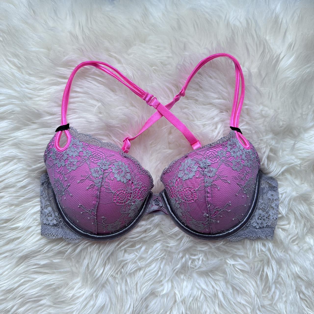 item listed by celinecherie