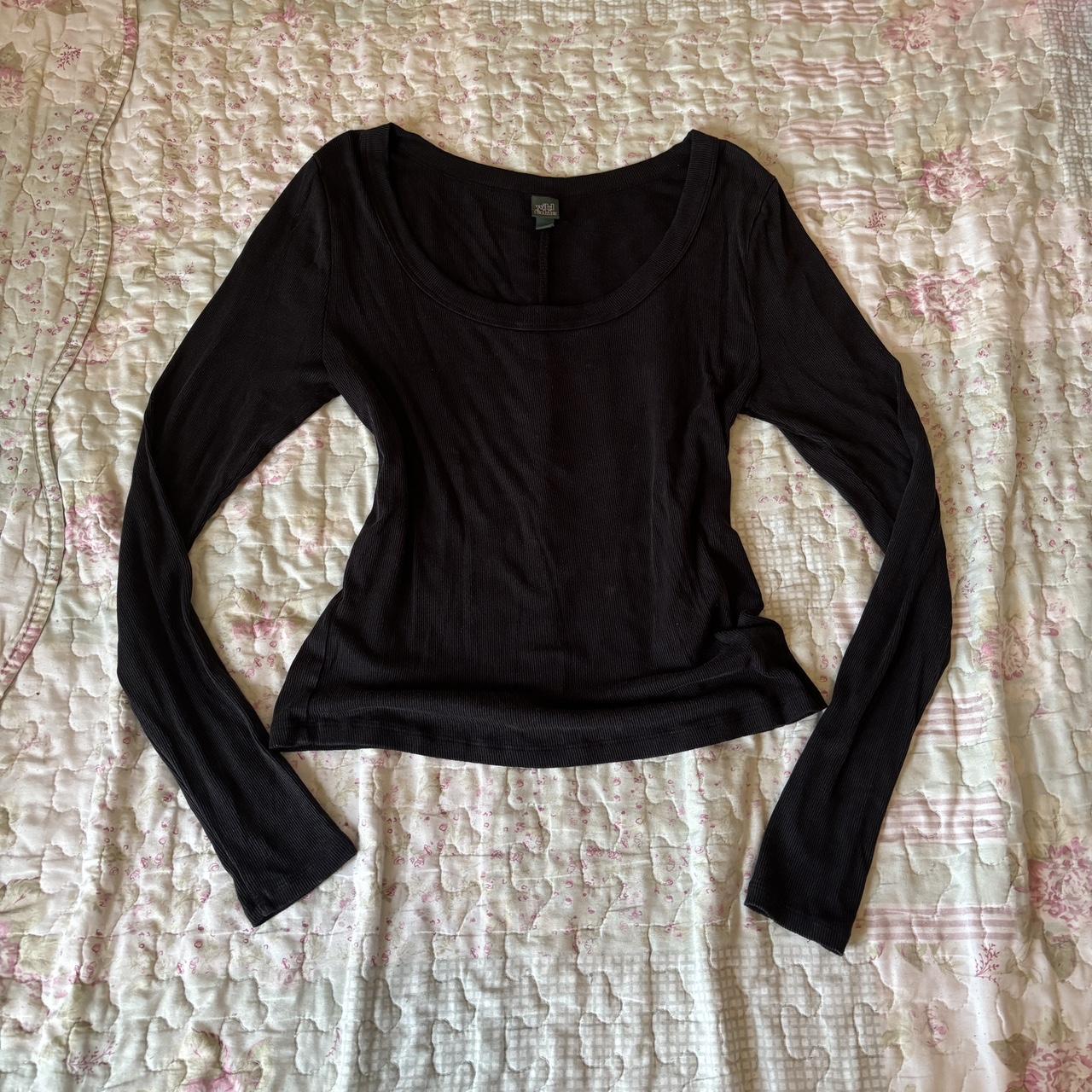 item listed by isabella3348