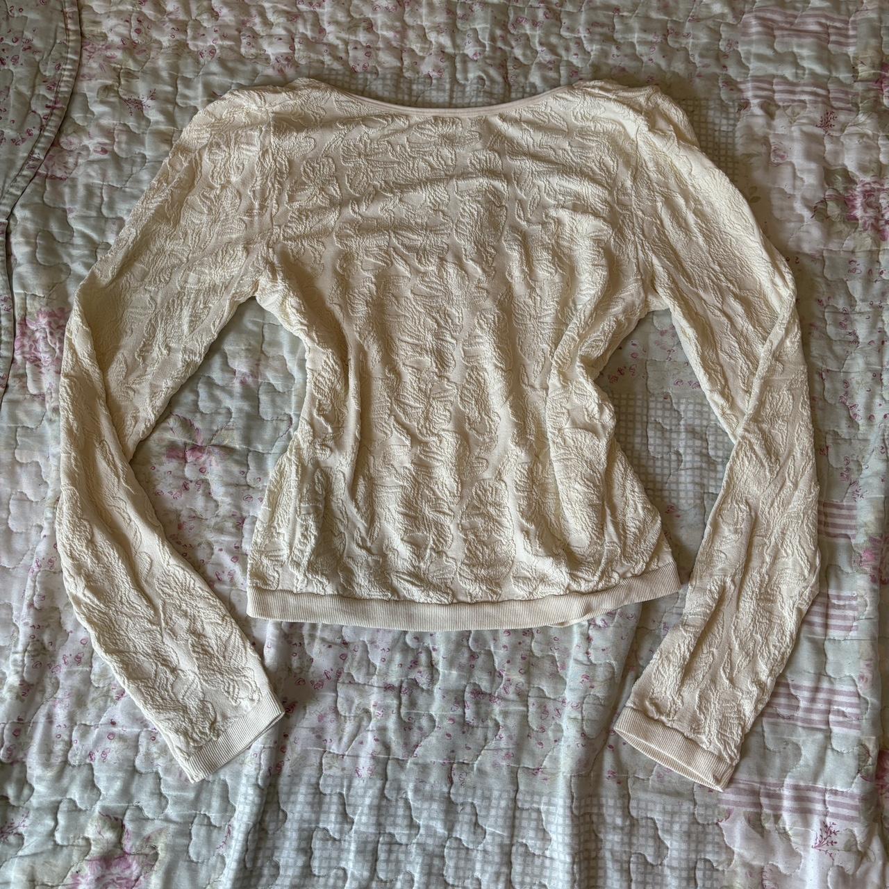 item listed by isabella3348
