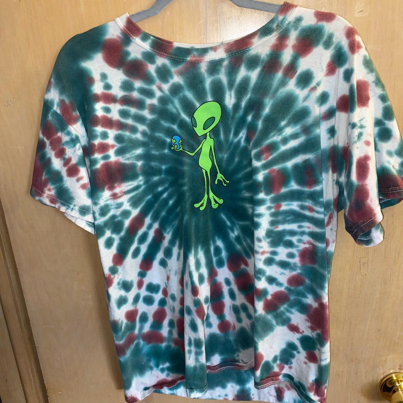 rue tie dye alien shirt