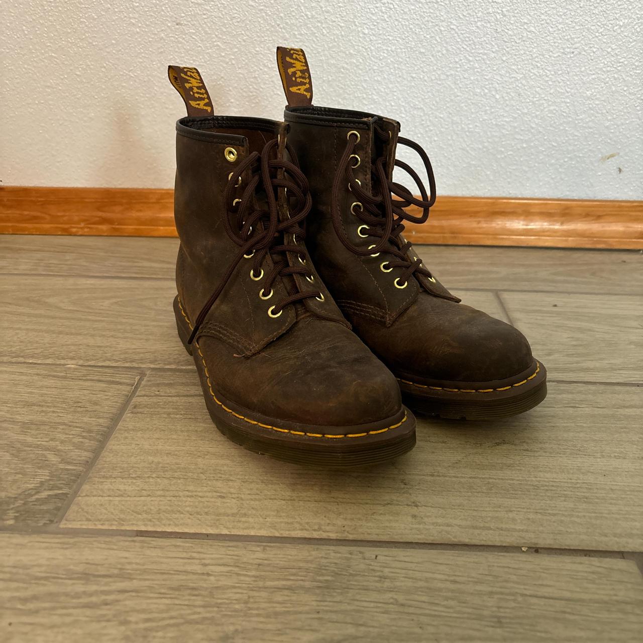 1460 crazy horse leather lace up boots