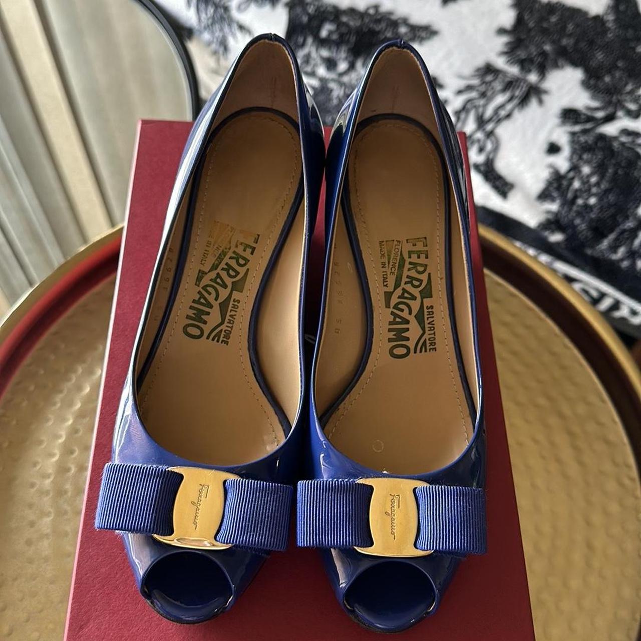 靴 Salvatore Ferragamo shoes I wear twice Salvatore Ferragamo shoes I wear twice