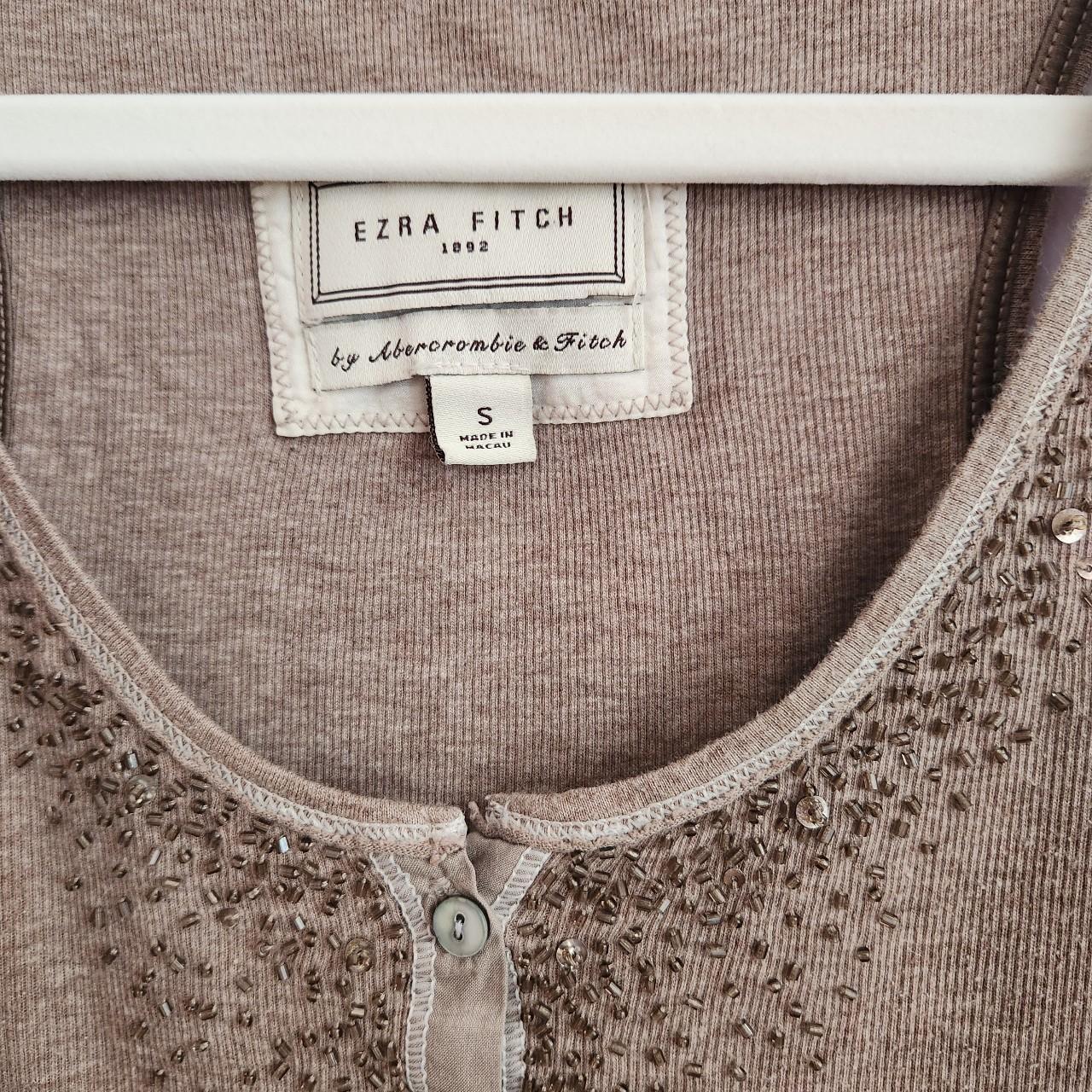 Abercrombie&amp;Fitch - EVE様♡ Women's Logo Vintage Sunday Half-Zip | Women's A&F Logo Shop