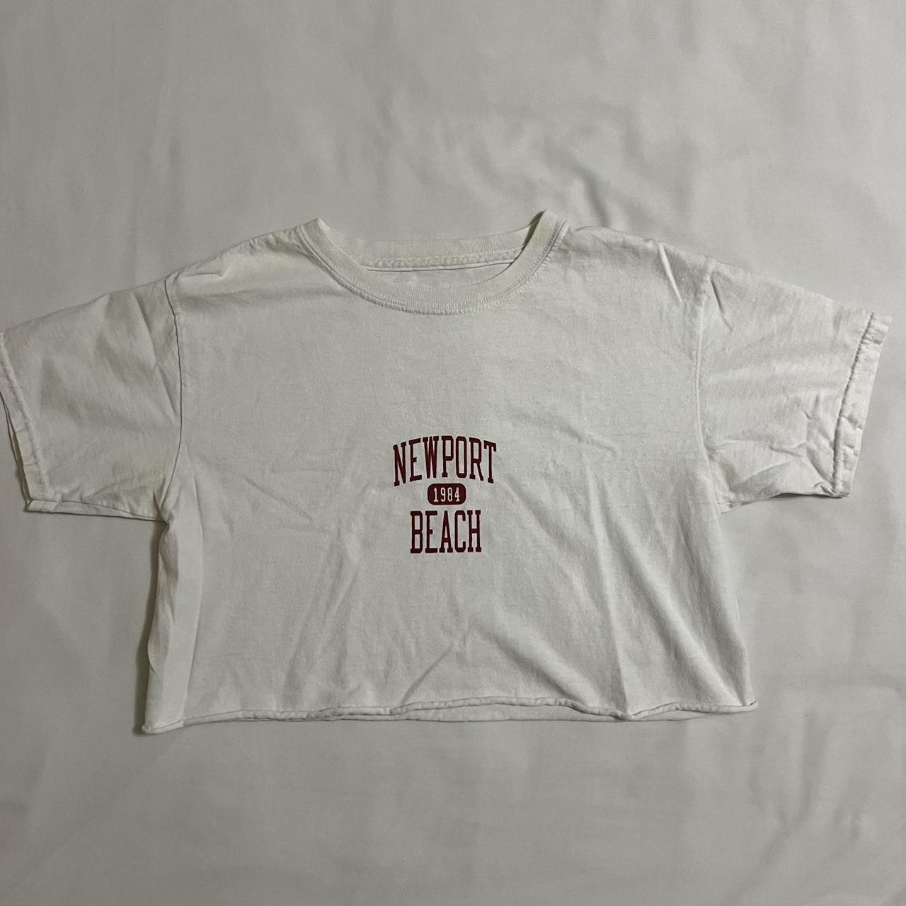 Brandy Melville "Newport Beach" crop top. 10/10... Depop