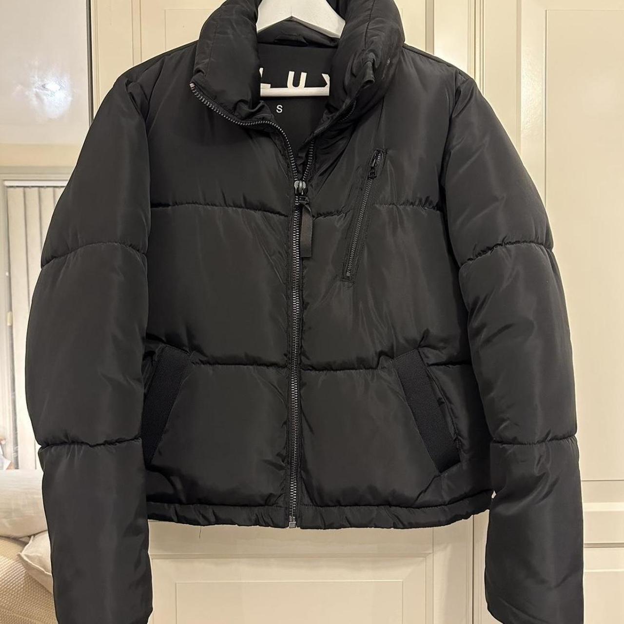 Decjuba D-lux Short Puffer Jacket Black Size 10 Old... - Depop