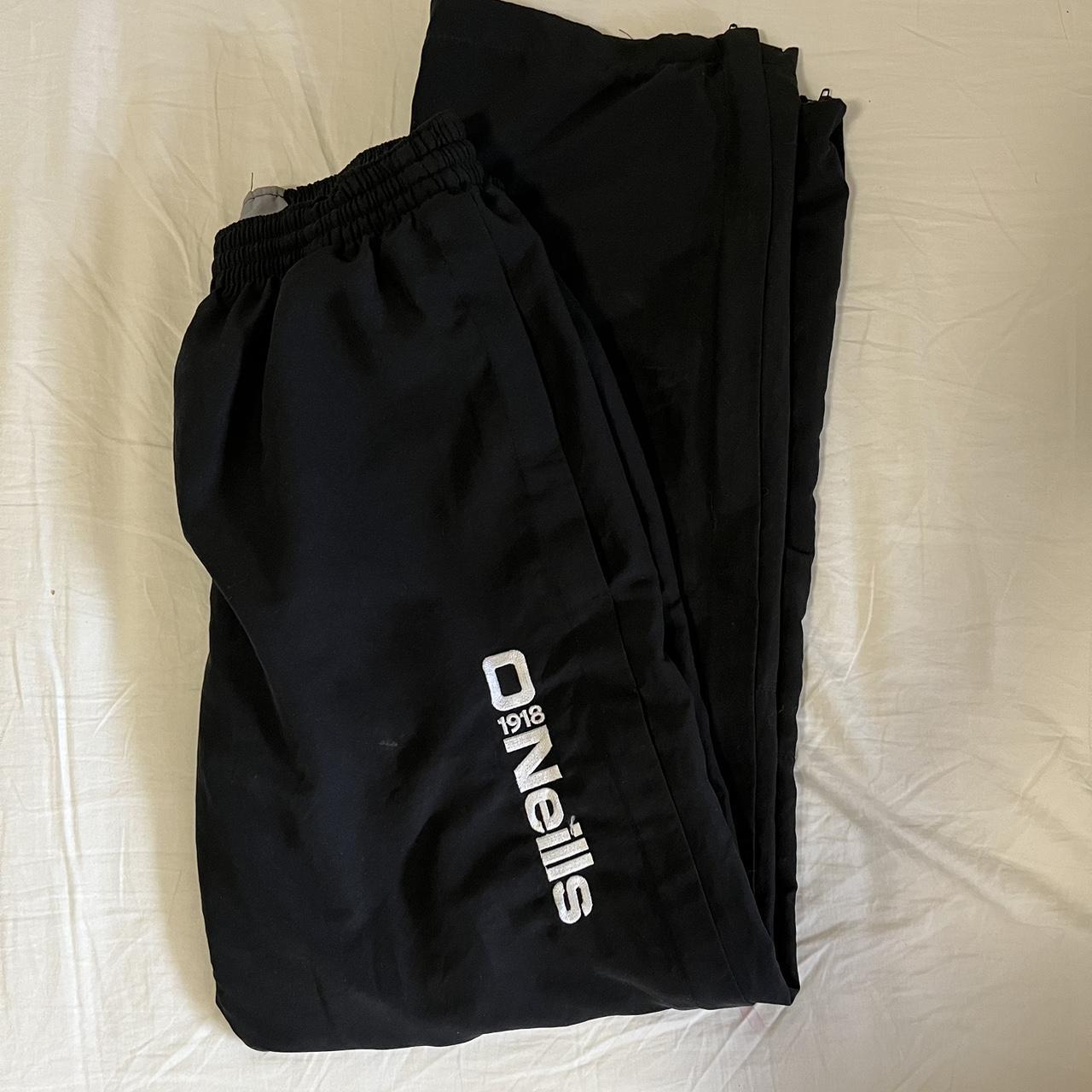 vintage o’neills tracksuit pants! size L but has... Depop