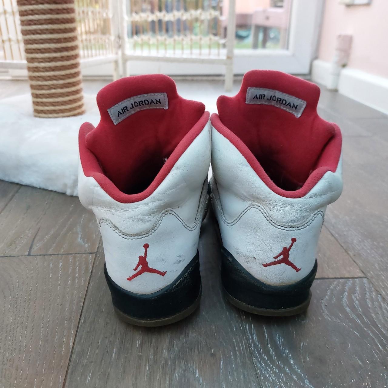 Jordan Women's Trainers | Depop