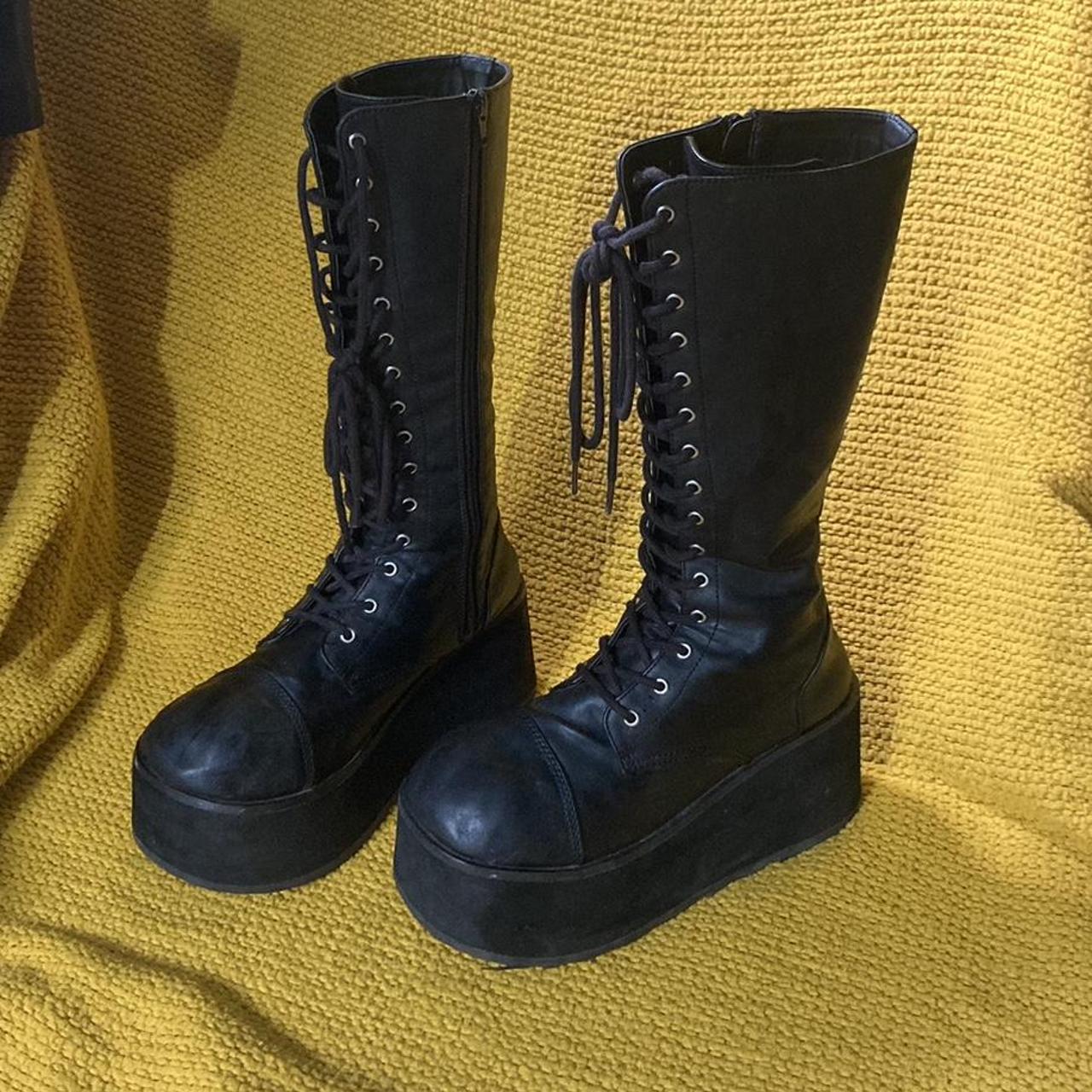mens demonia platform boots