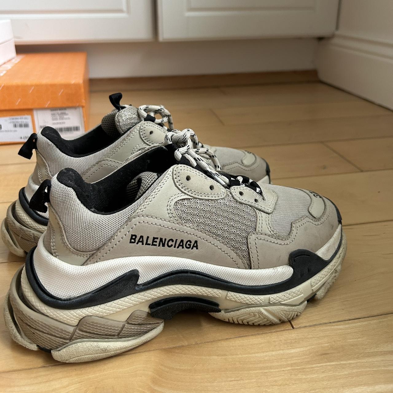 Balenciaga triple s on sale heavy