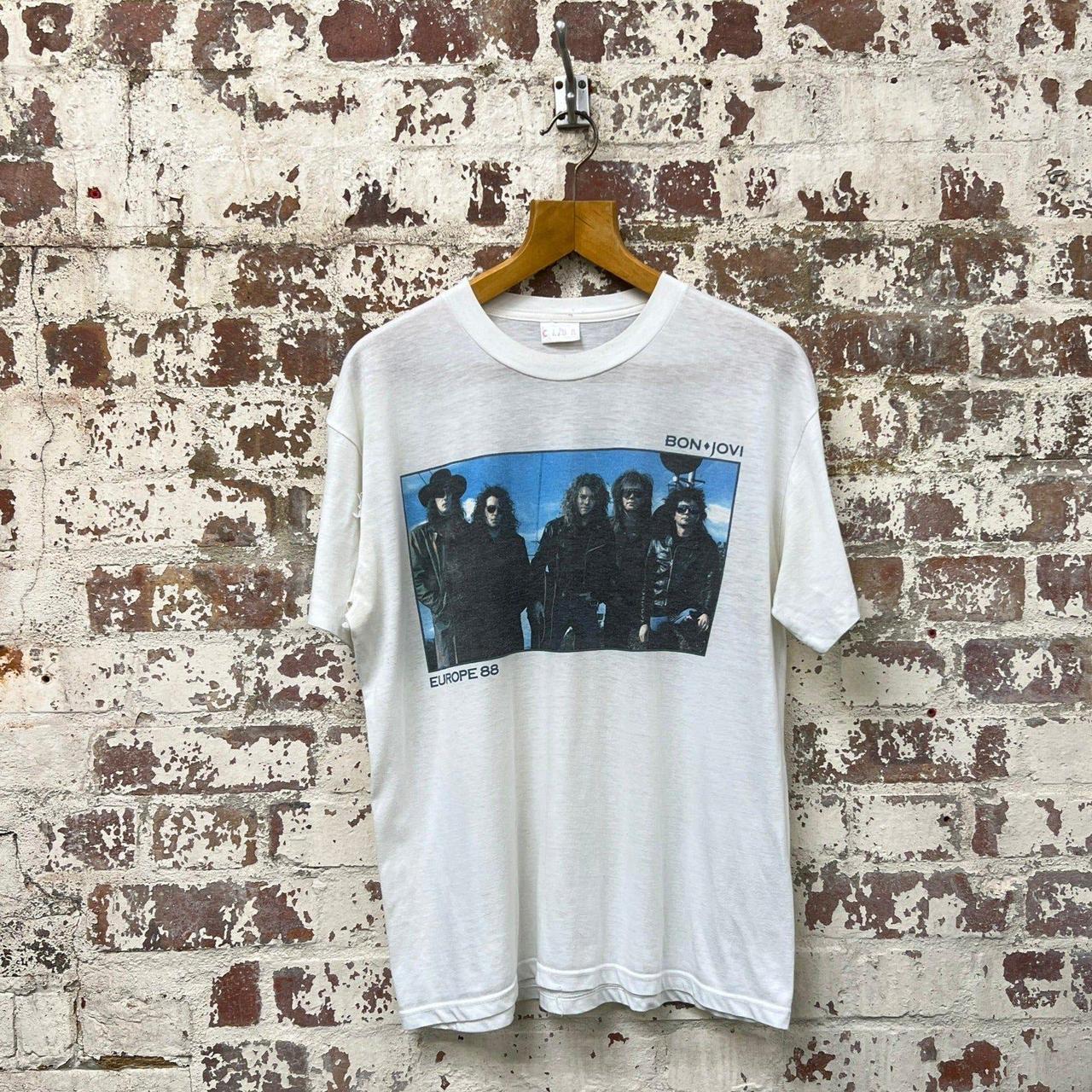 Vintage 1988 White Bon Jovi Band Print... - Depop