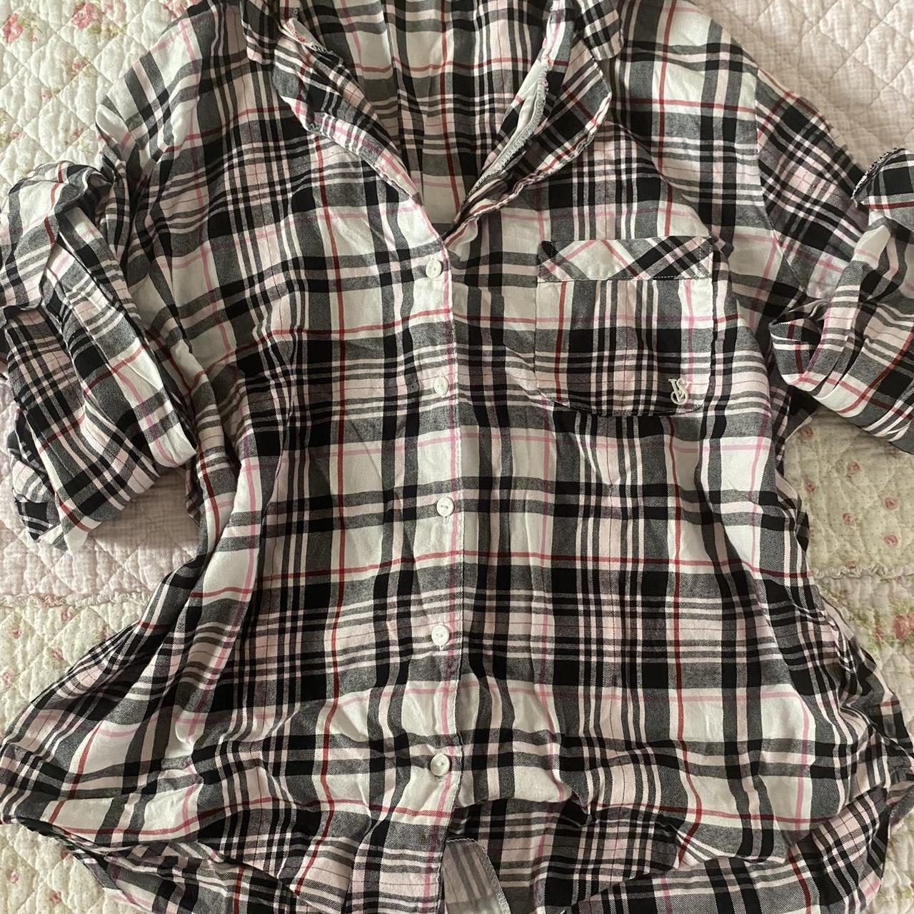 item listed by xoxoirene