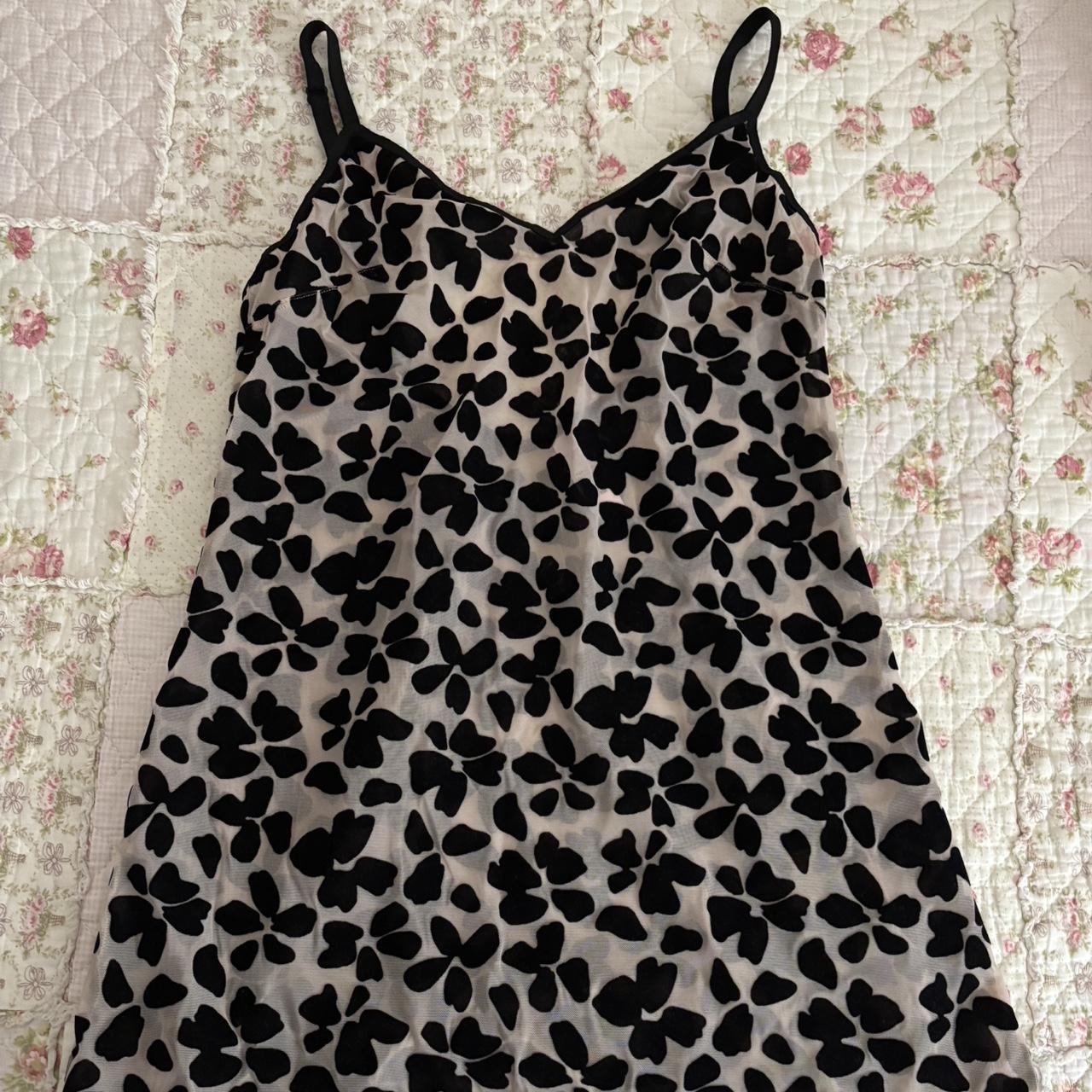 item listed by xoxoirene
