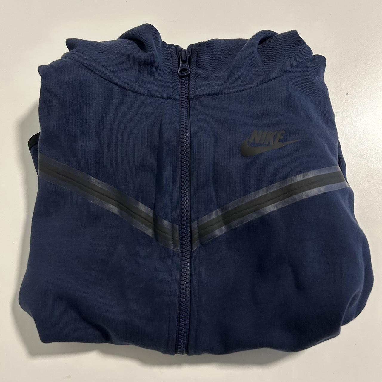 nike big tick fleece