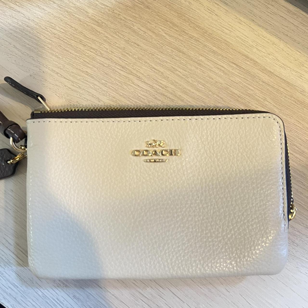 Coach Crème and Brown Wristlet super convenient... - Depop