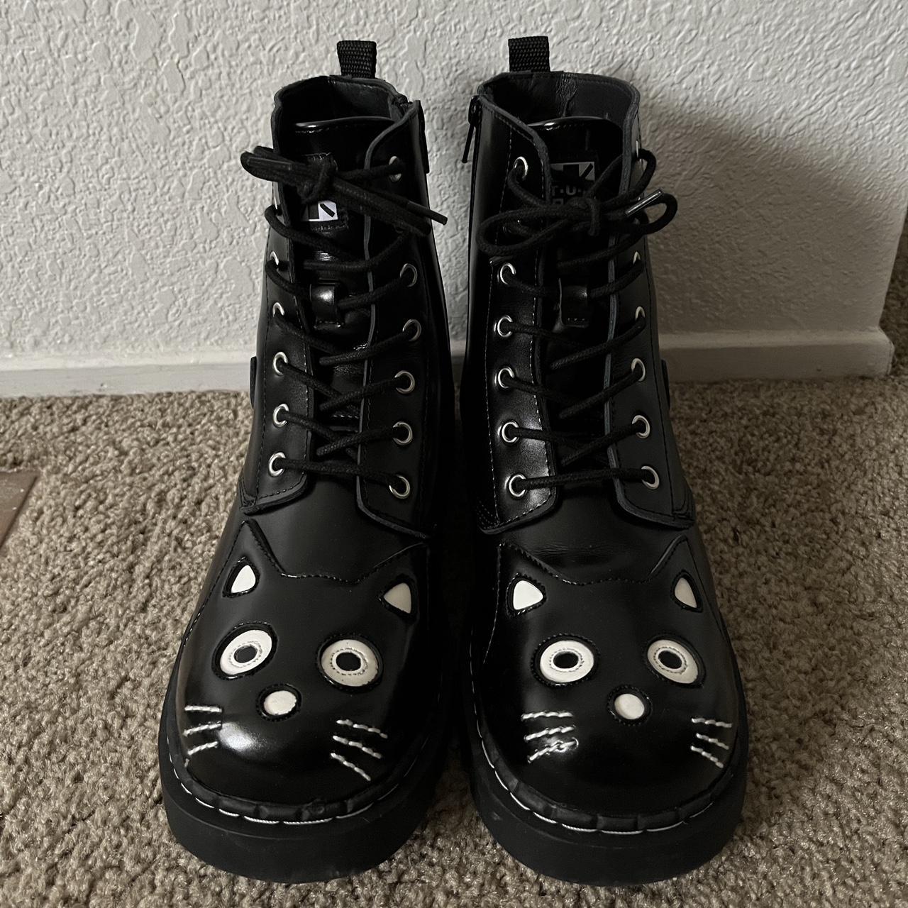 item listed by fluttrbun