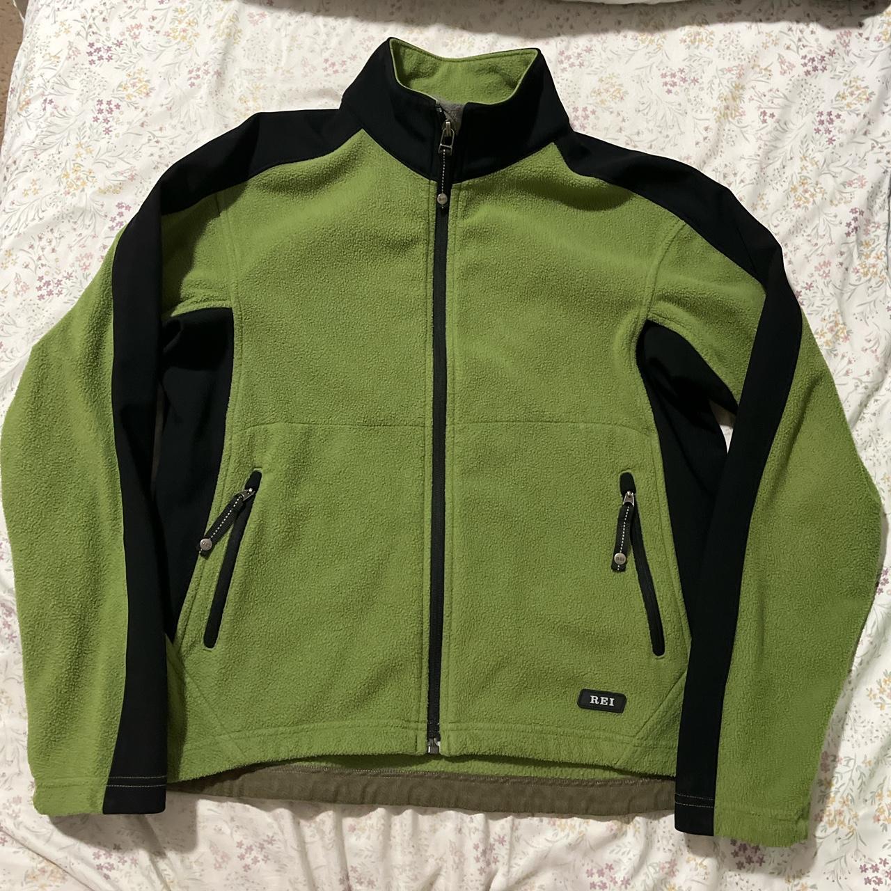 REI Co-op Women's Green and Black Jacket | Depop