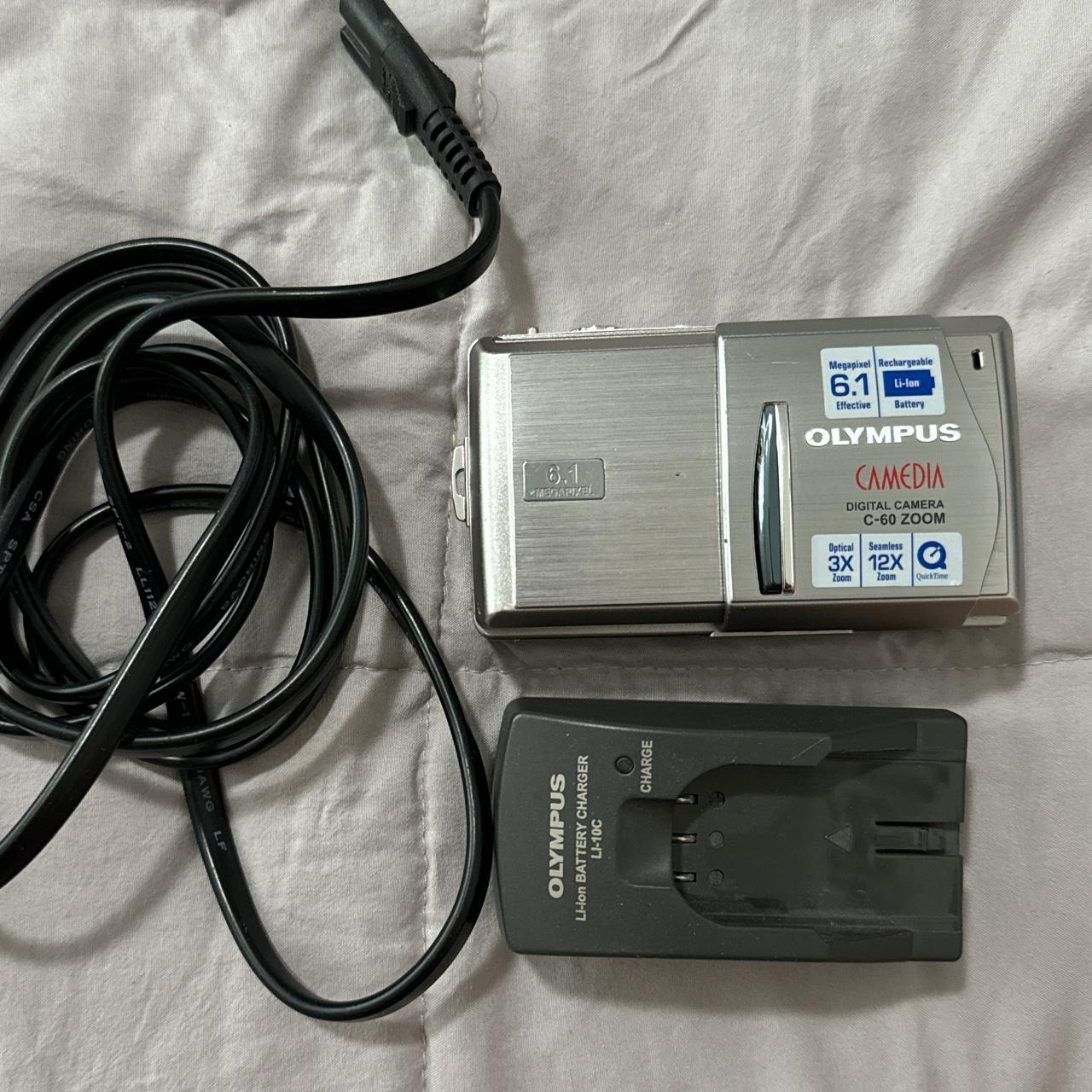 Olympus camedia digital camera C60 ZOOM Perfectly... Depop