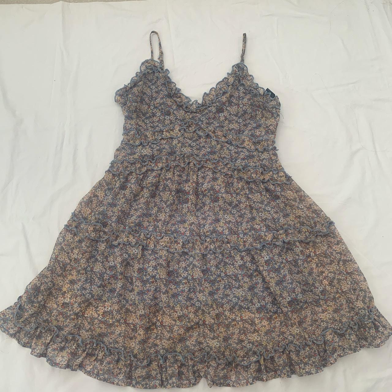 Sienna Sky | Blue Floral Dress Size: S -Super cute... - Depop