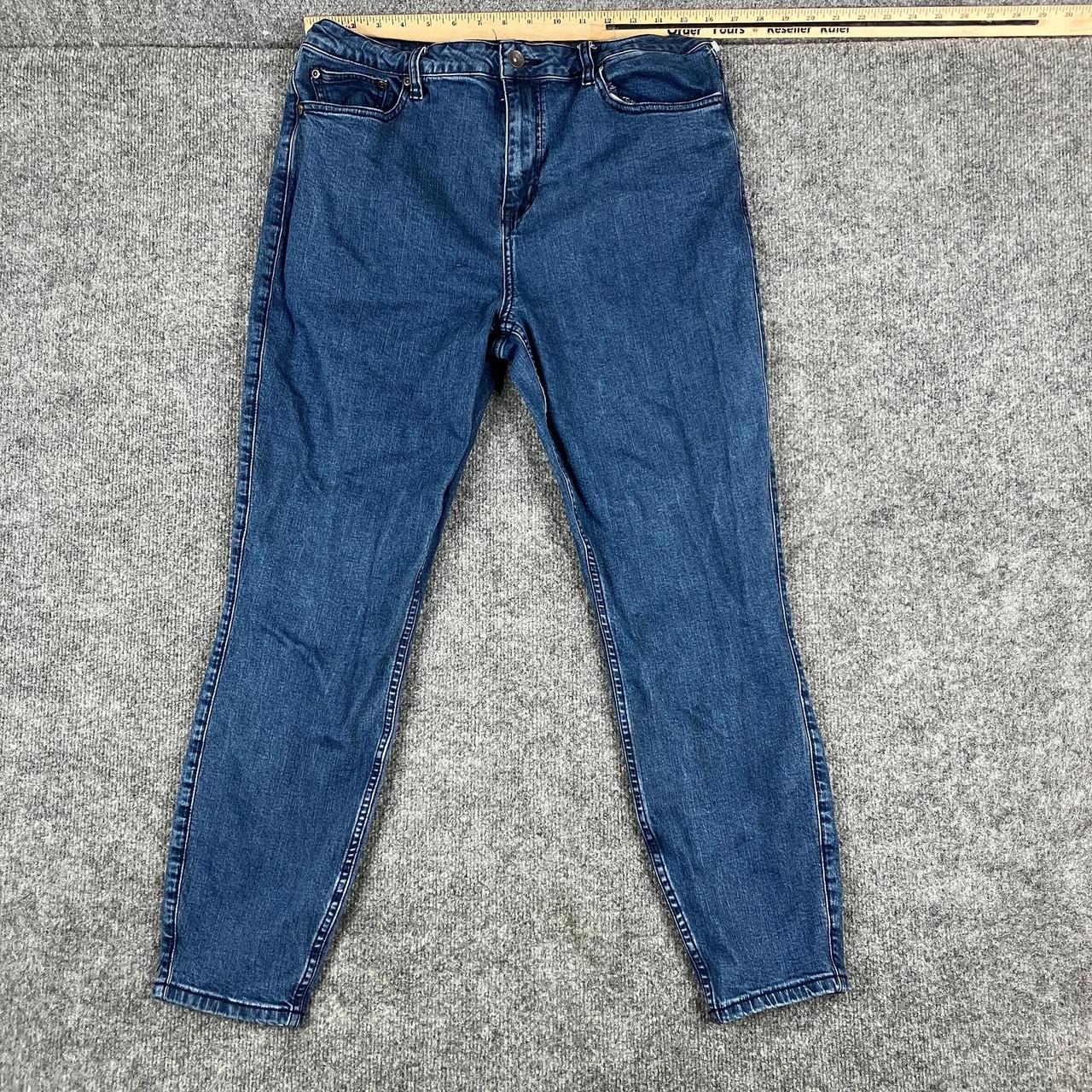 item listed by cash_is_trash
