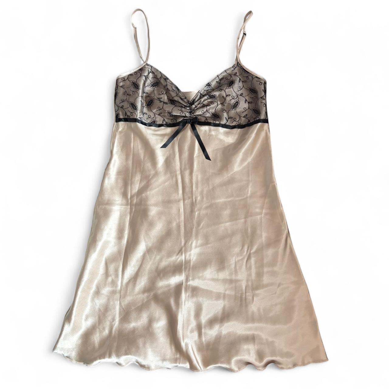 item listed by recyclereuserewear