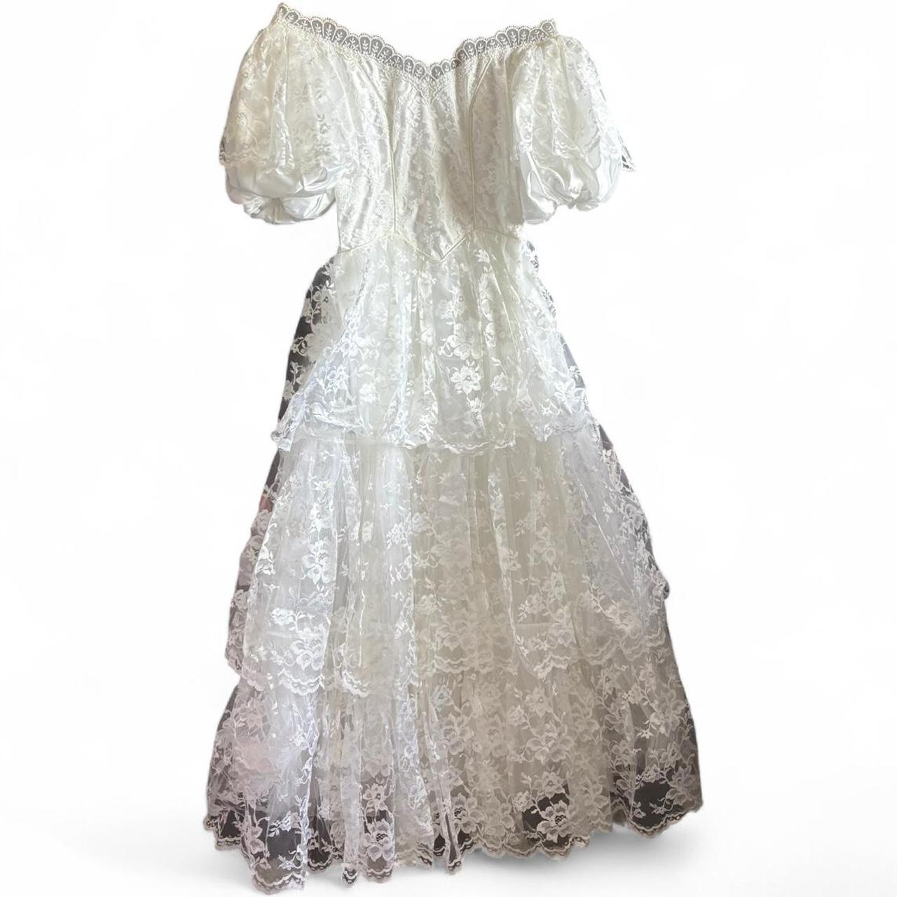 item listed by recyclereuserewear