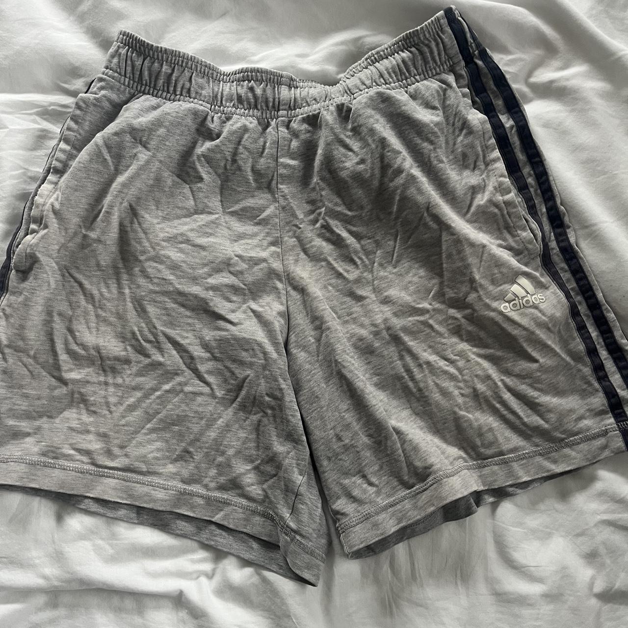 item listed by laurenchapmanx_