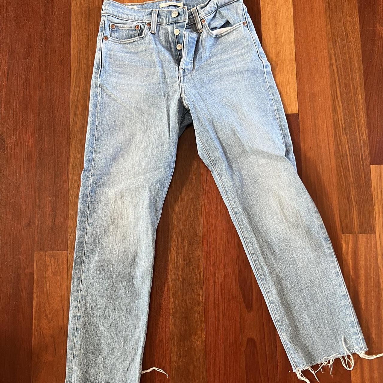 Vintage Style Wedgie Straight Levi’s Jeans Size... - Depop
