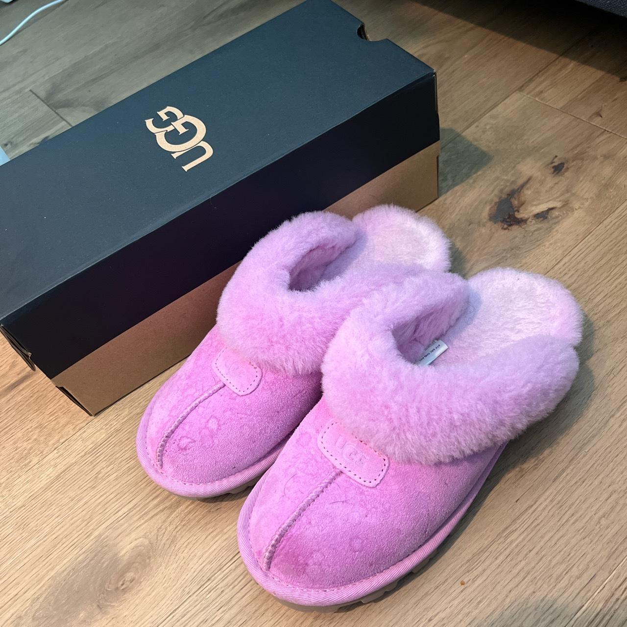 UGG SLIPPERS - really cute and comfy - originally... - Depop